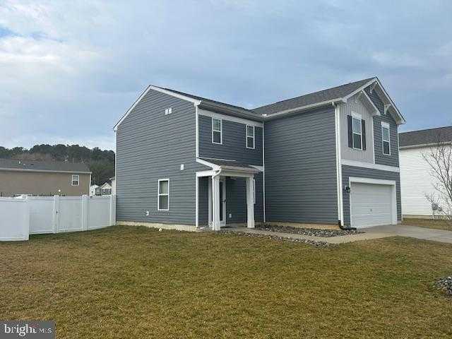 109 Fox Hound St photo 3