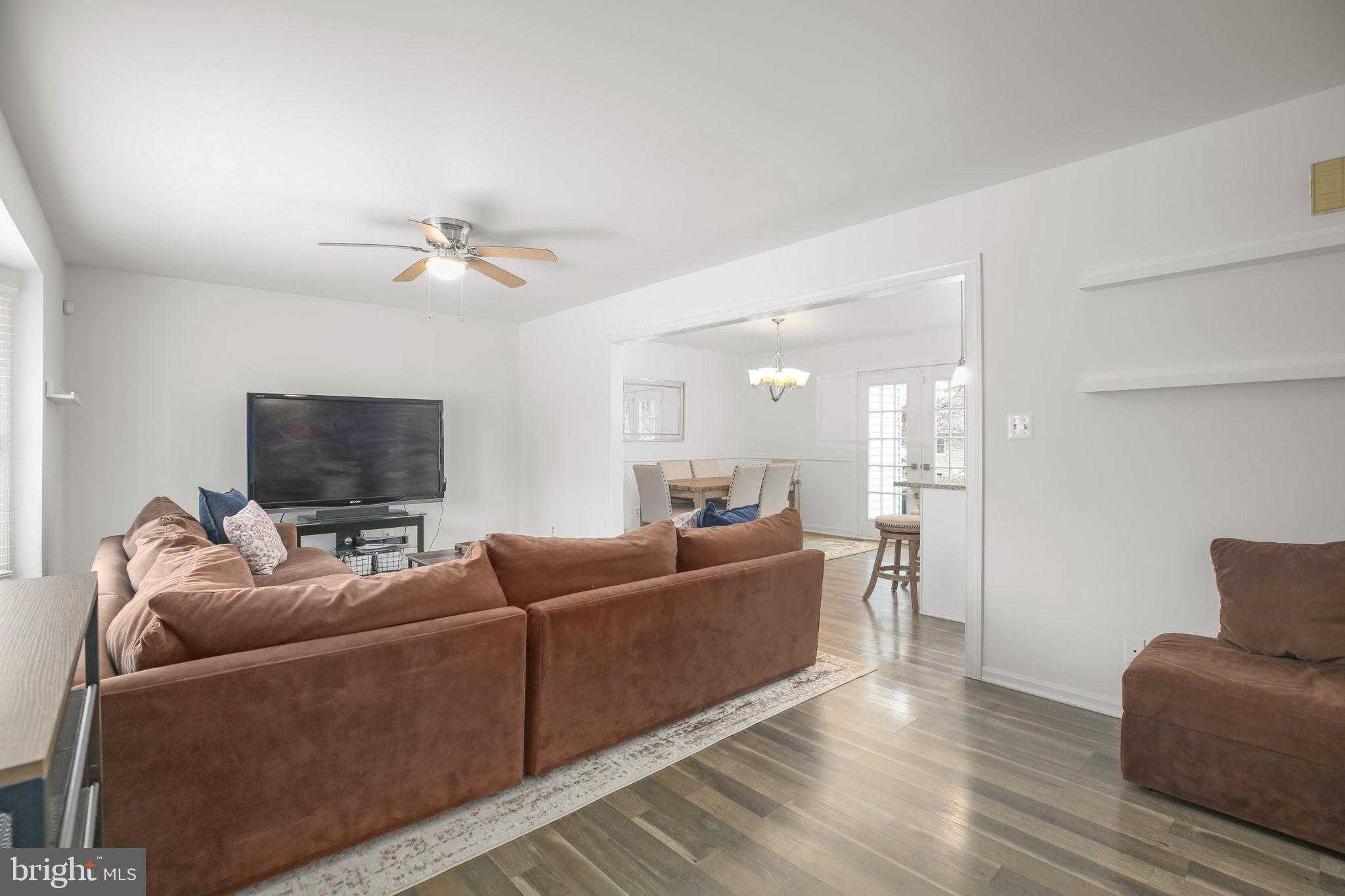 121 Gallimore Dr photo 7