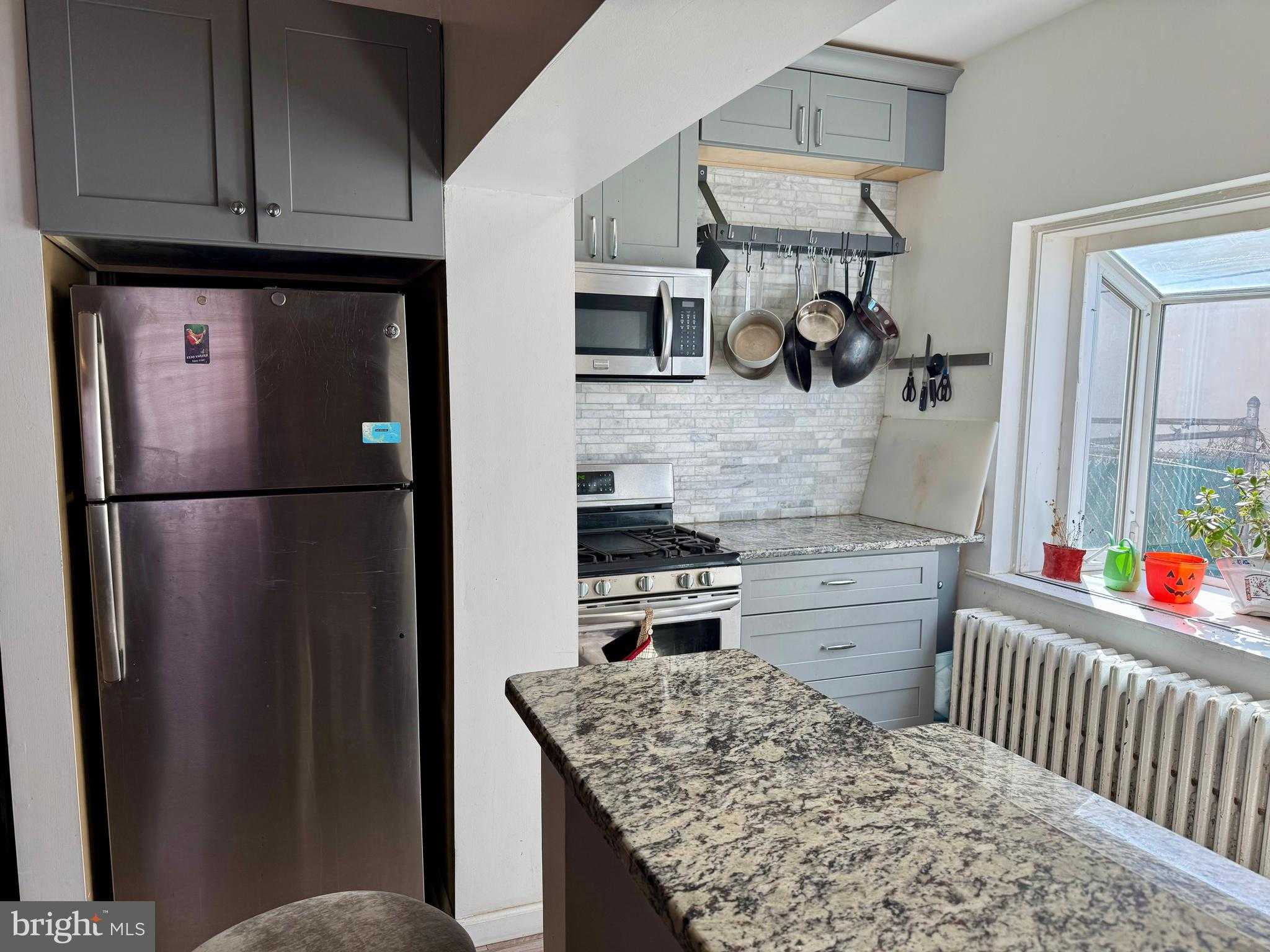 2714 E Indiana Ave photo 22