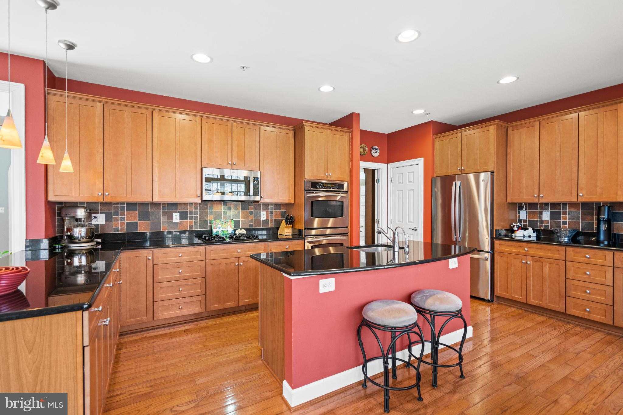 509 Oak Knoll Ter photo 12