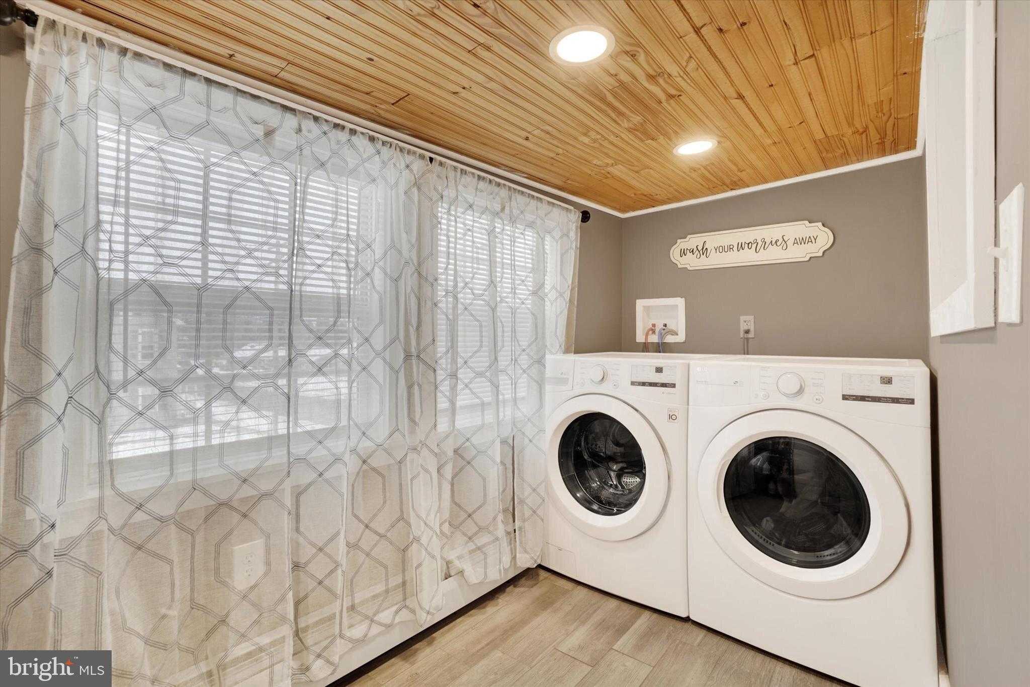 147 Maple St photo 20