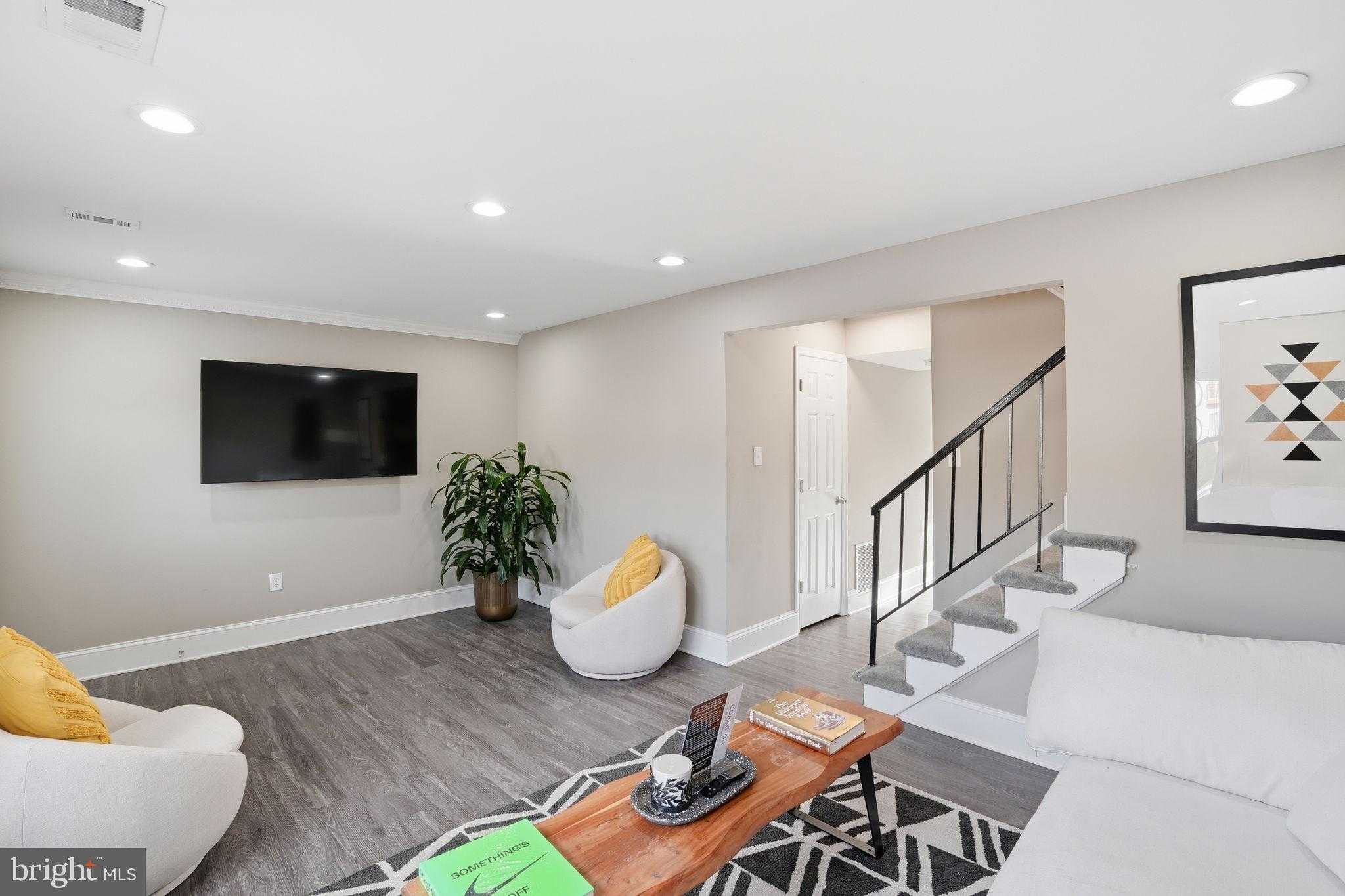 11313 Laurelwalk Dr # 170 photo 5