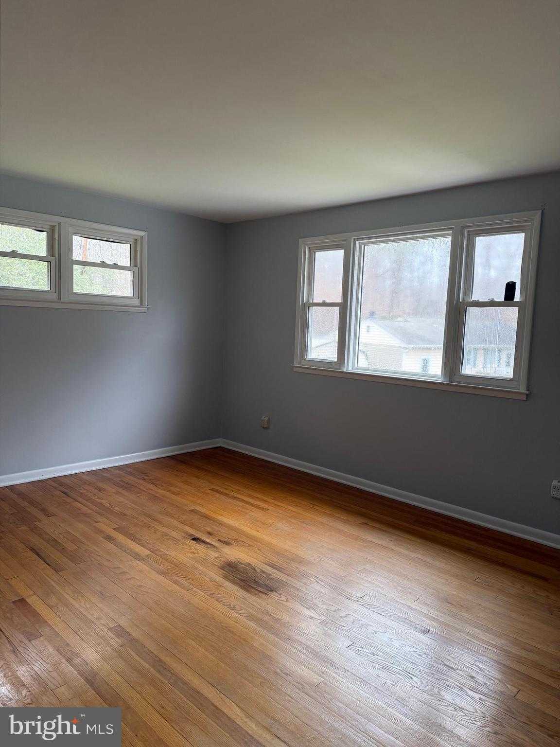 3010 Thomas Rd photo 2