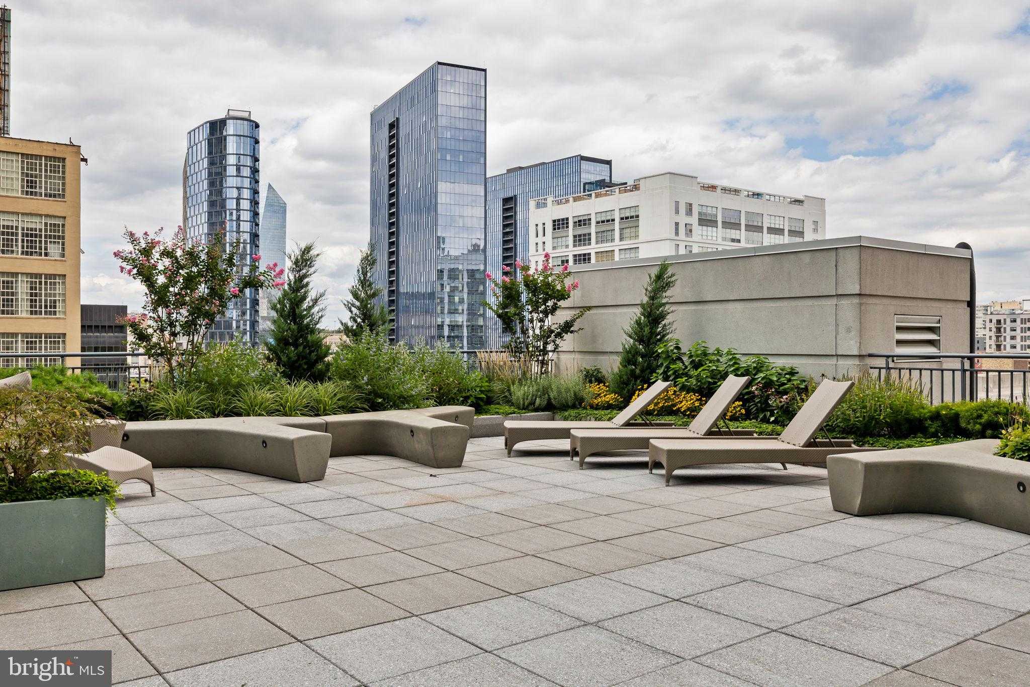 2101 Market St Unit 302 photo 45