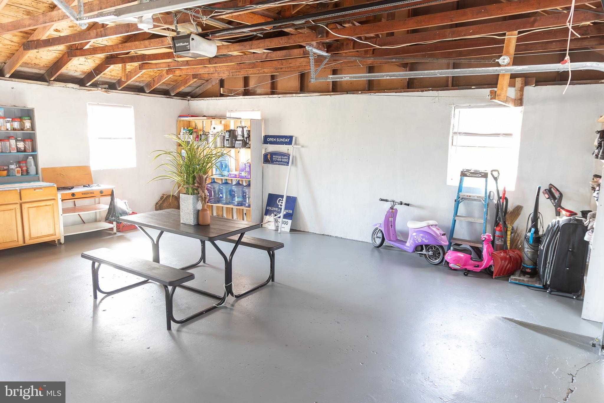 1024 E Lisburn Rd photo 47