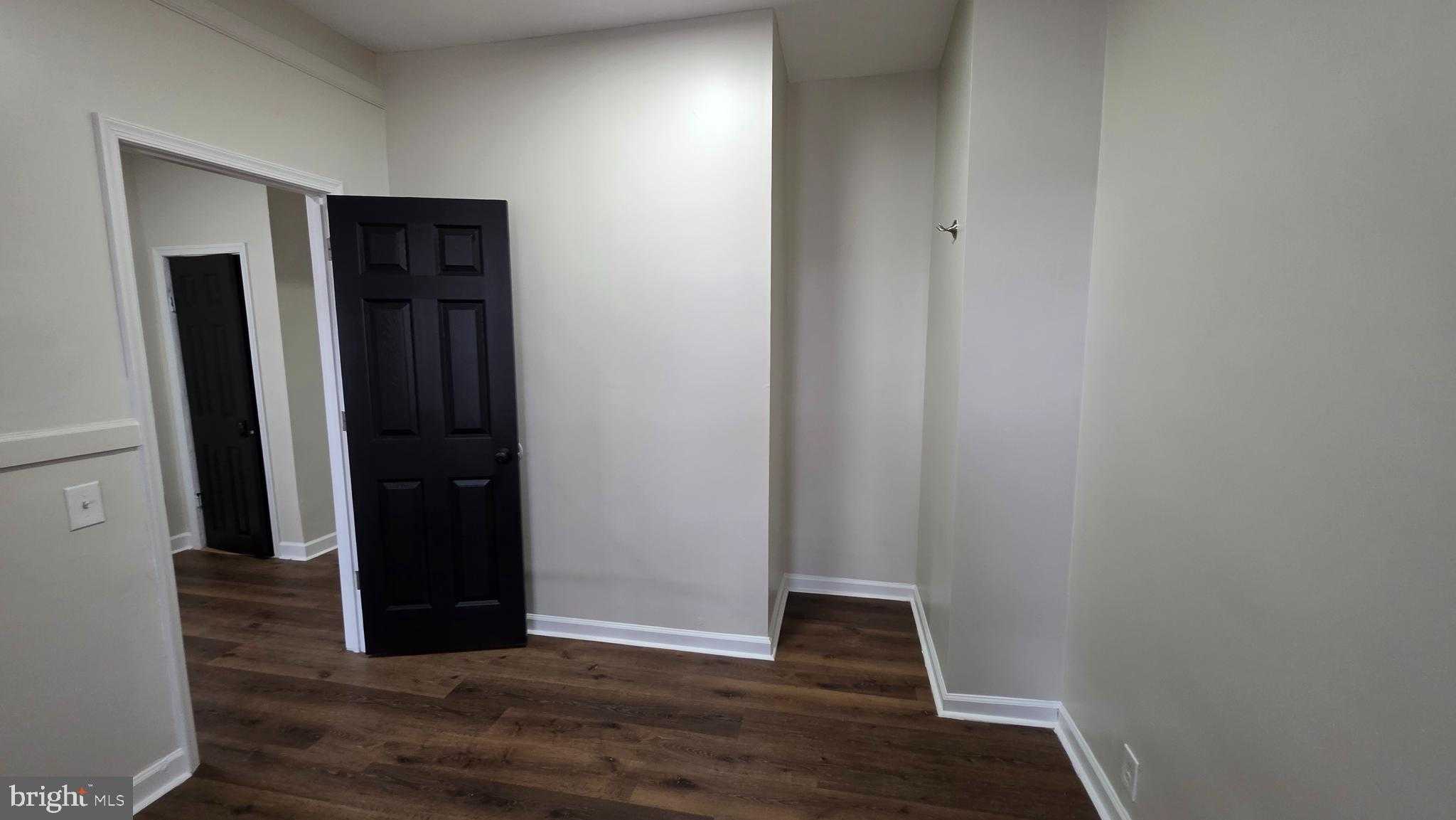 2612 Quantico Ave photo 12