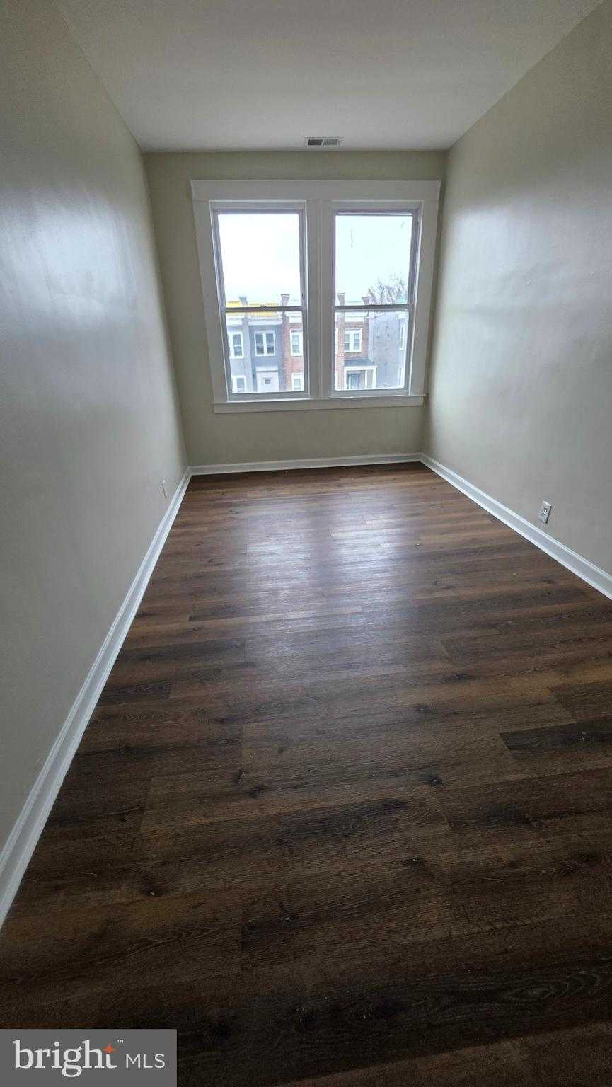 2612 Quantico Ave photo 26