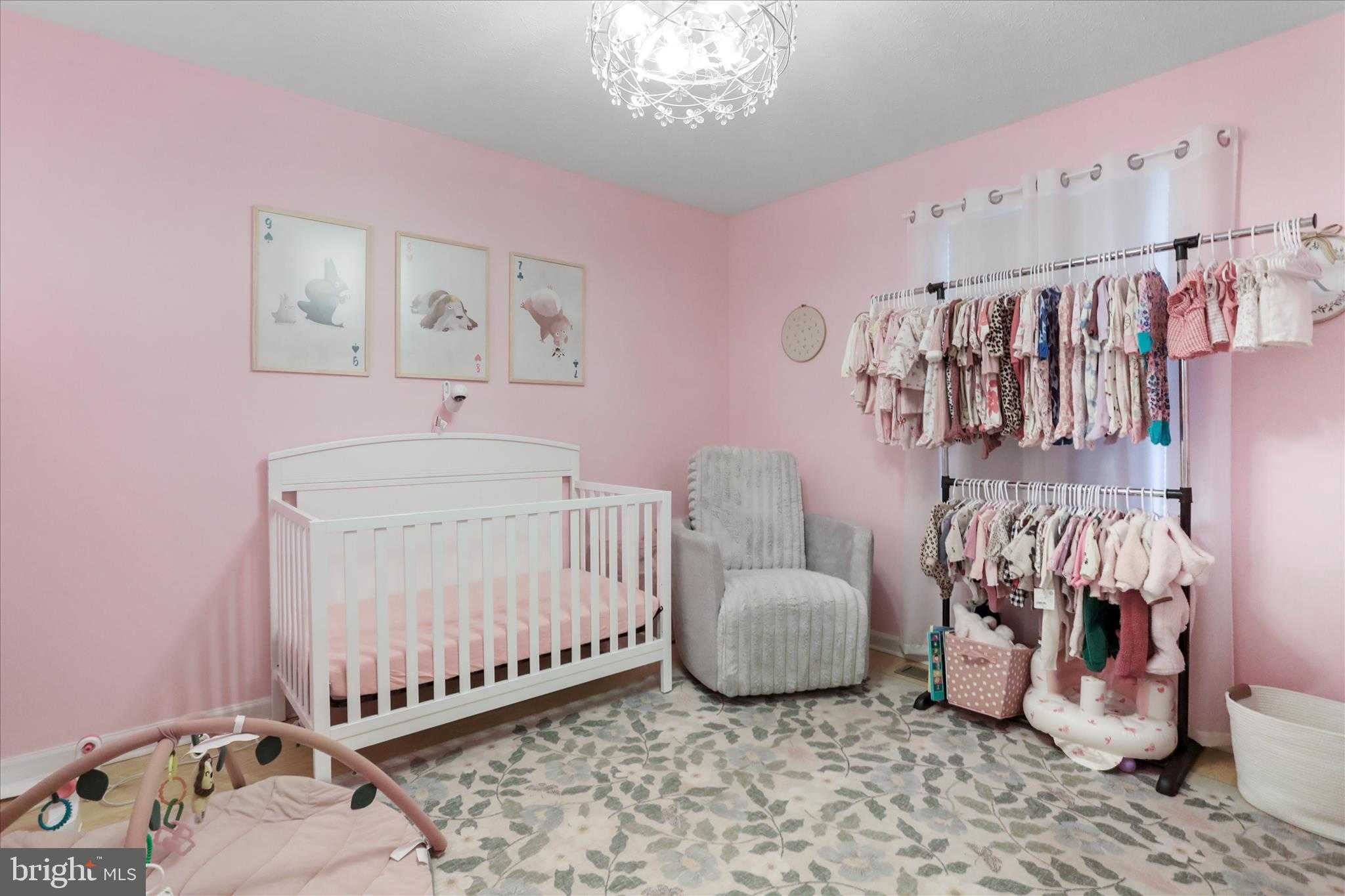 416 Ridgefield Ave photo 20