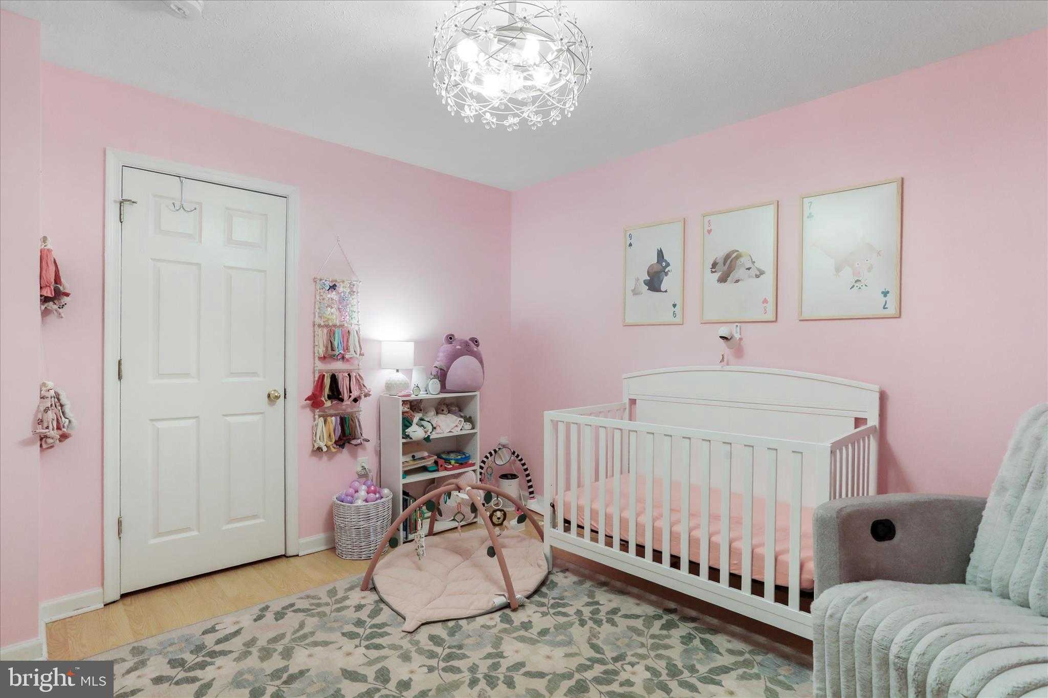 416 Ridgefield Ave photo 21