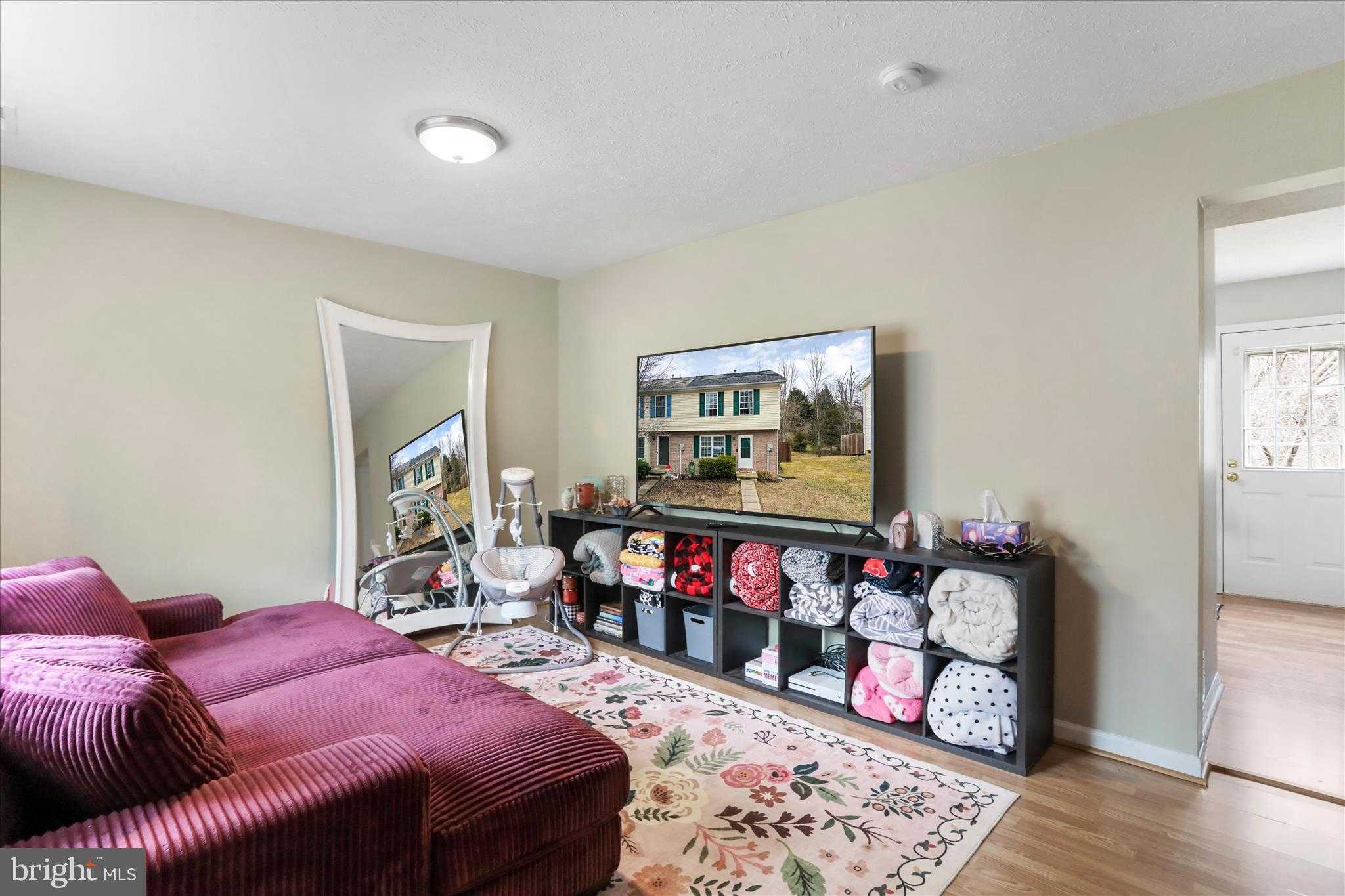 416 Ridgefield Ave photo 6