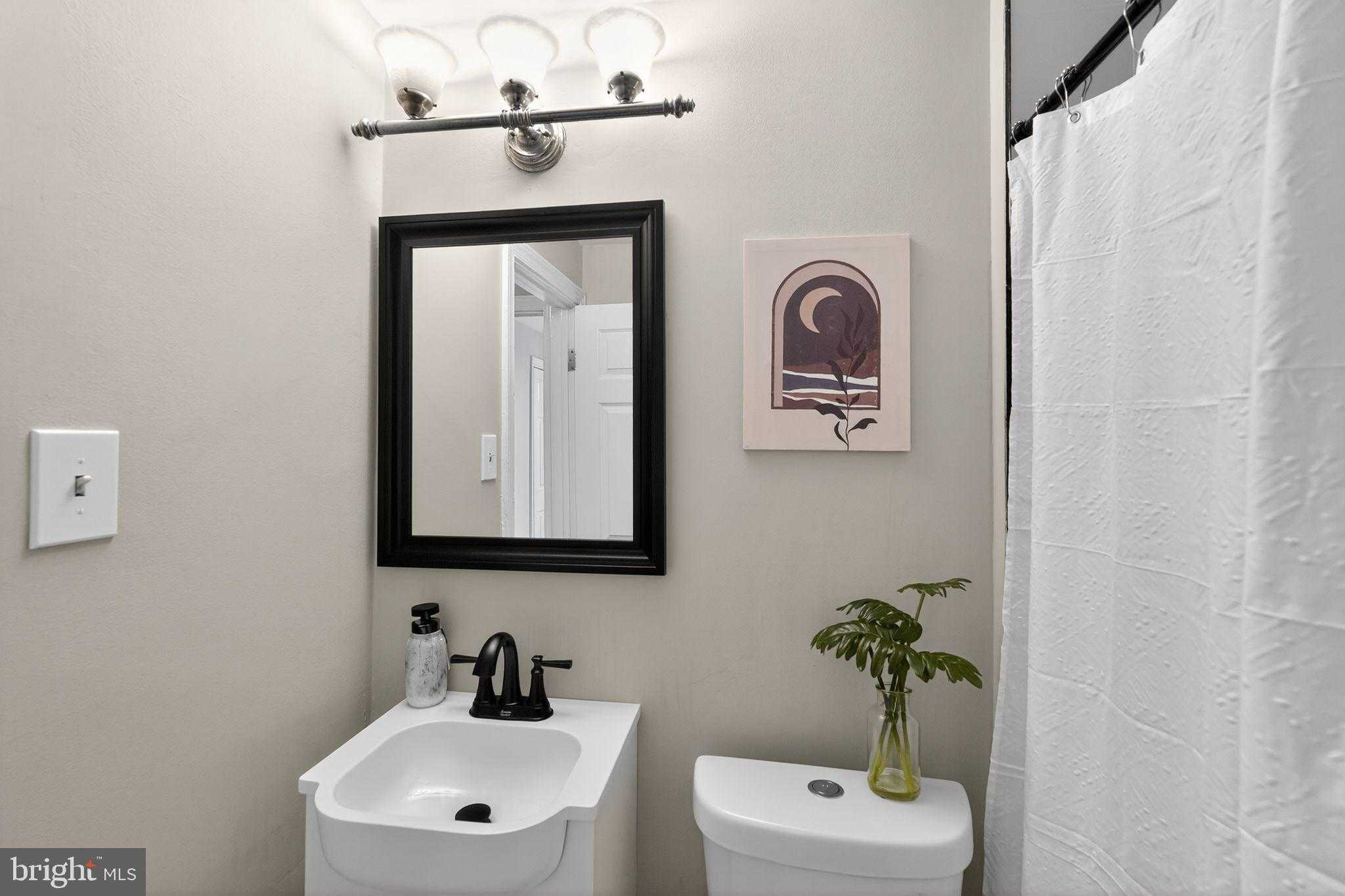 3626 Livingston St photo 19