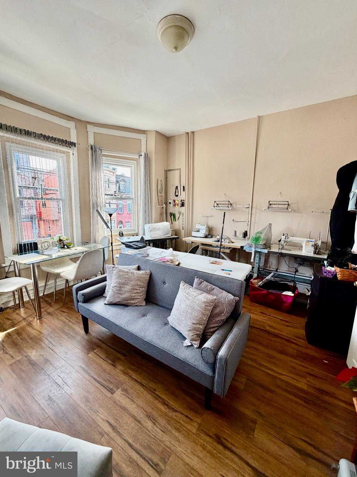 226 N 10th St photo 35