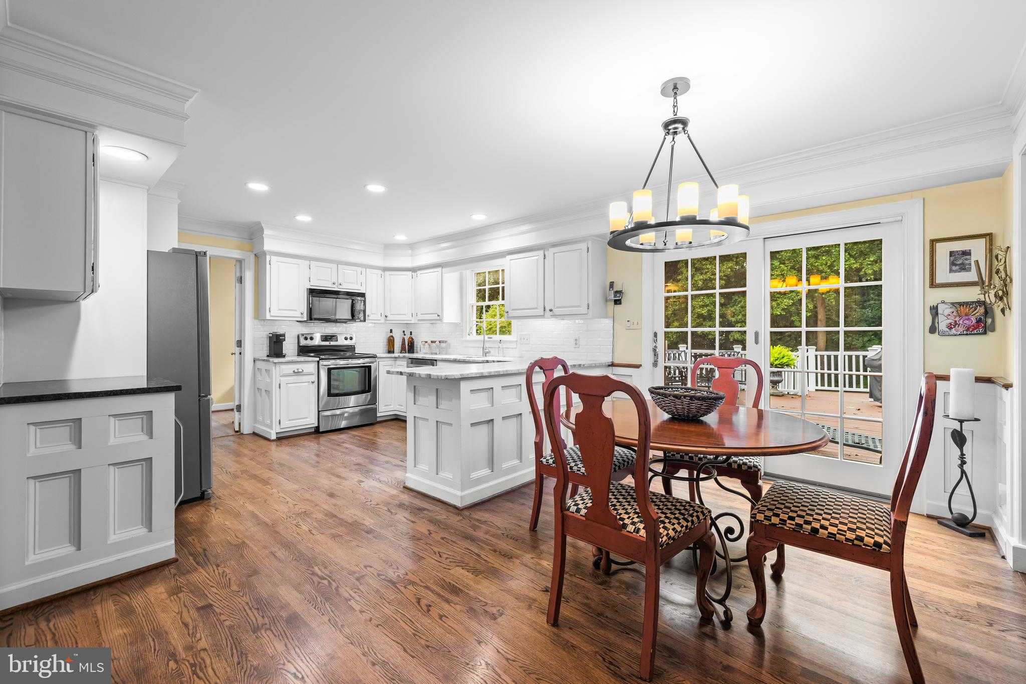 14210 Sawmill CT photo 12