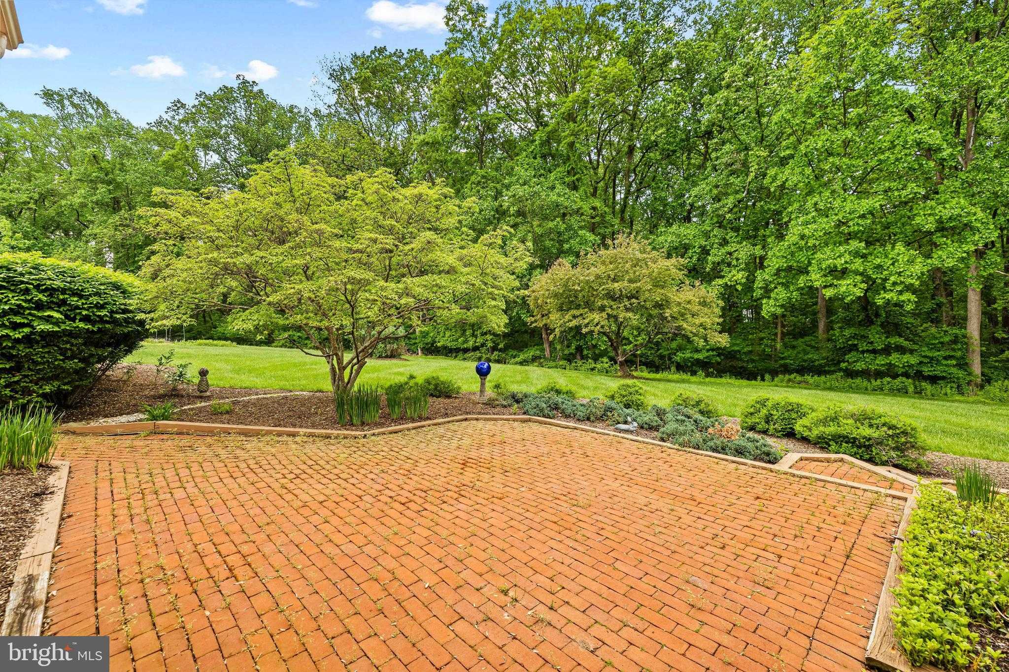 14210 Sawmill CT photo 48