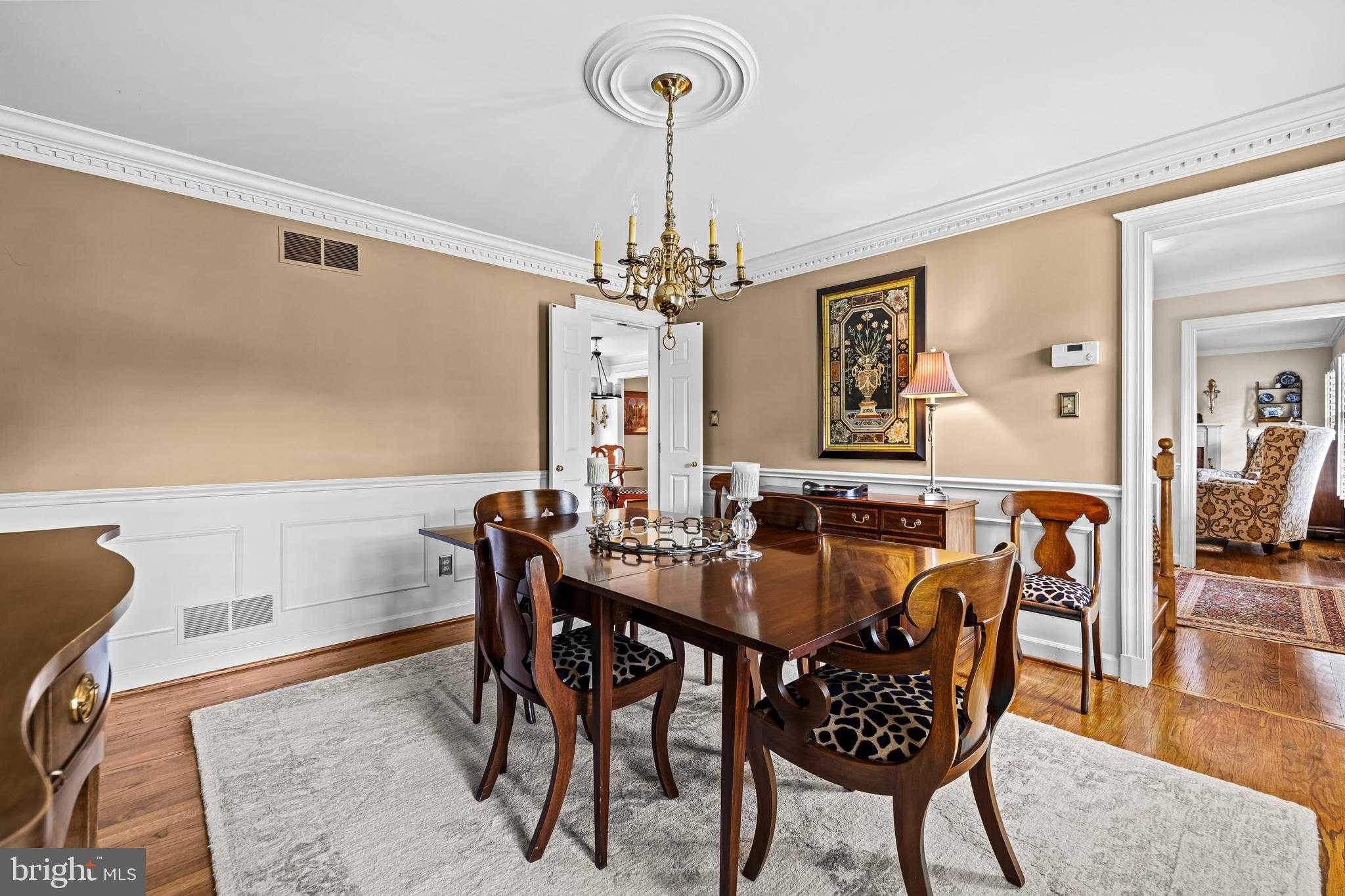 14210 Sawmill CT photo 8