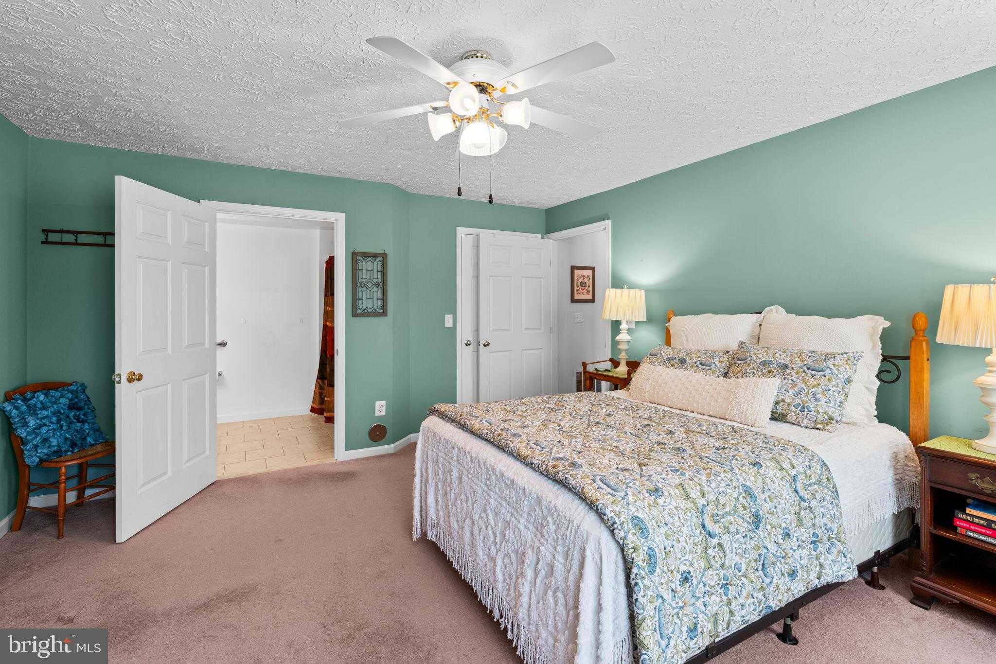 9575 Shirewood CT photo 20