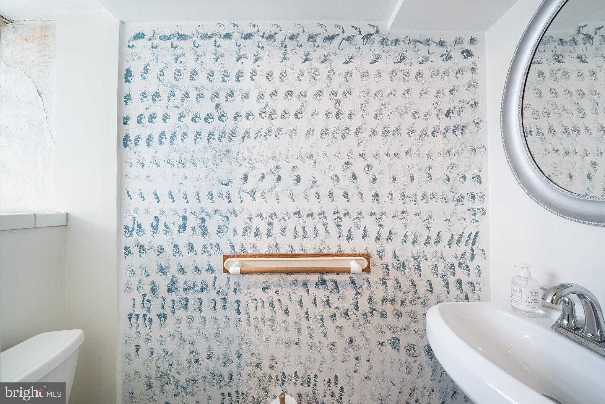 990 E Godfrey Ave photo 30