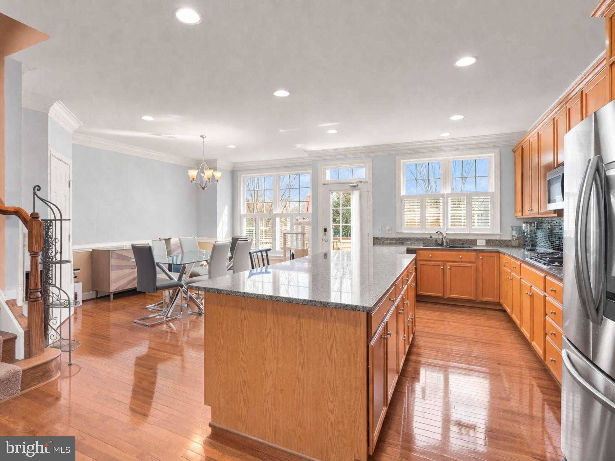 7897 Carbondale Way photo 7