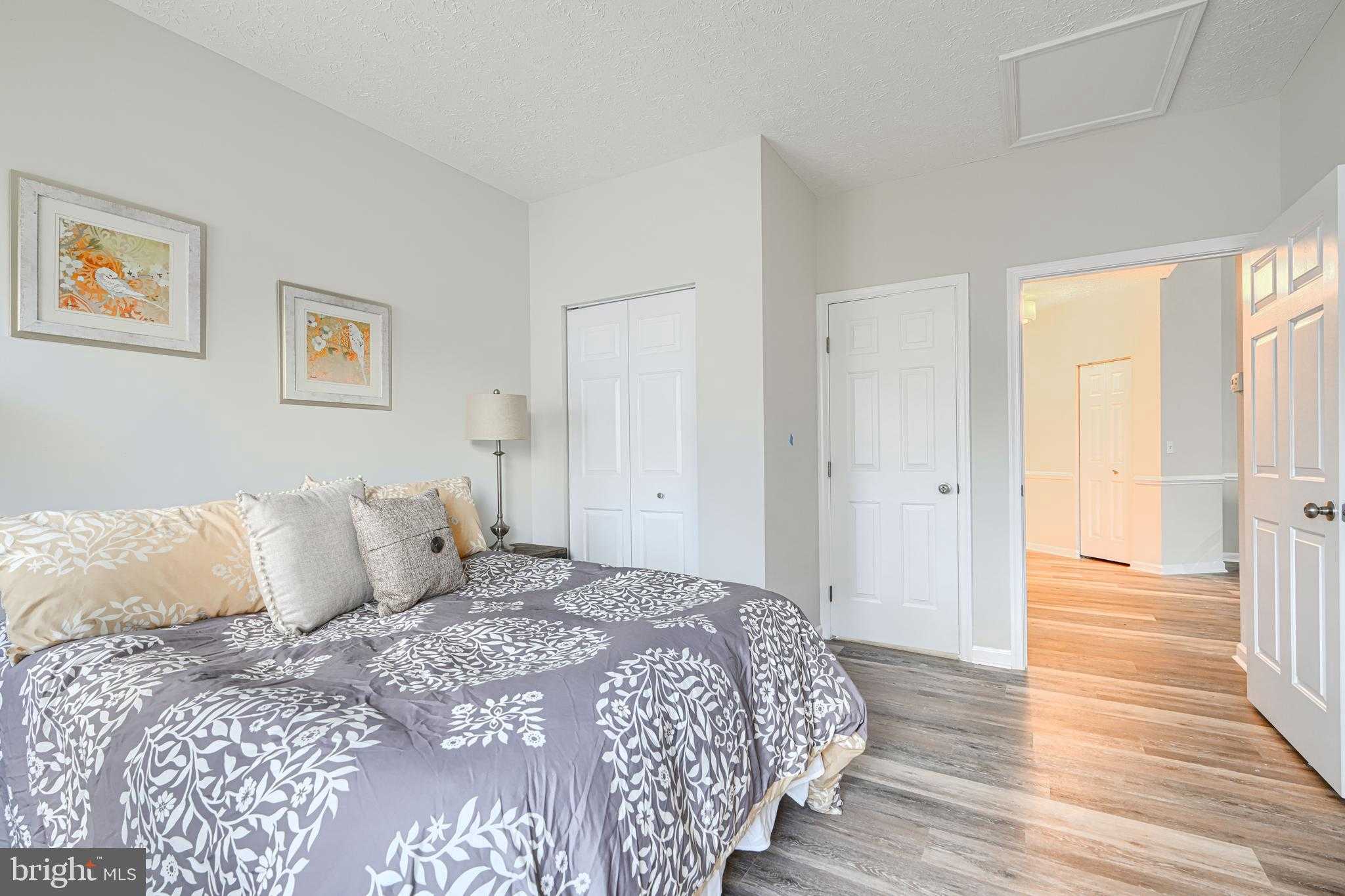 5194 Brightleaf CT photo 25