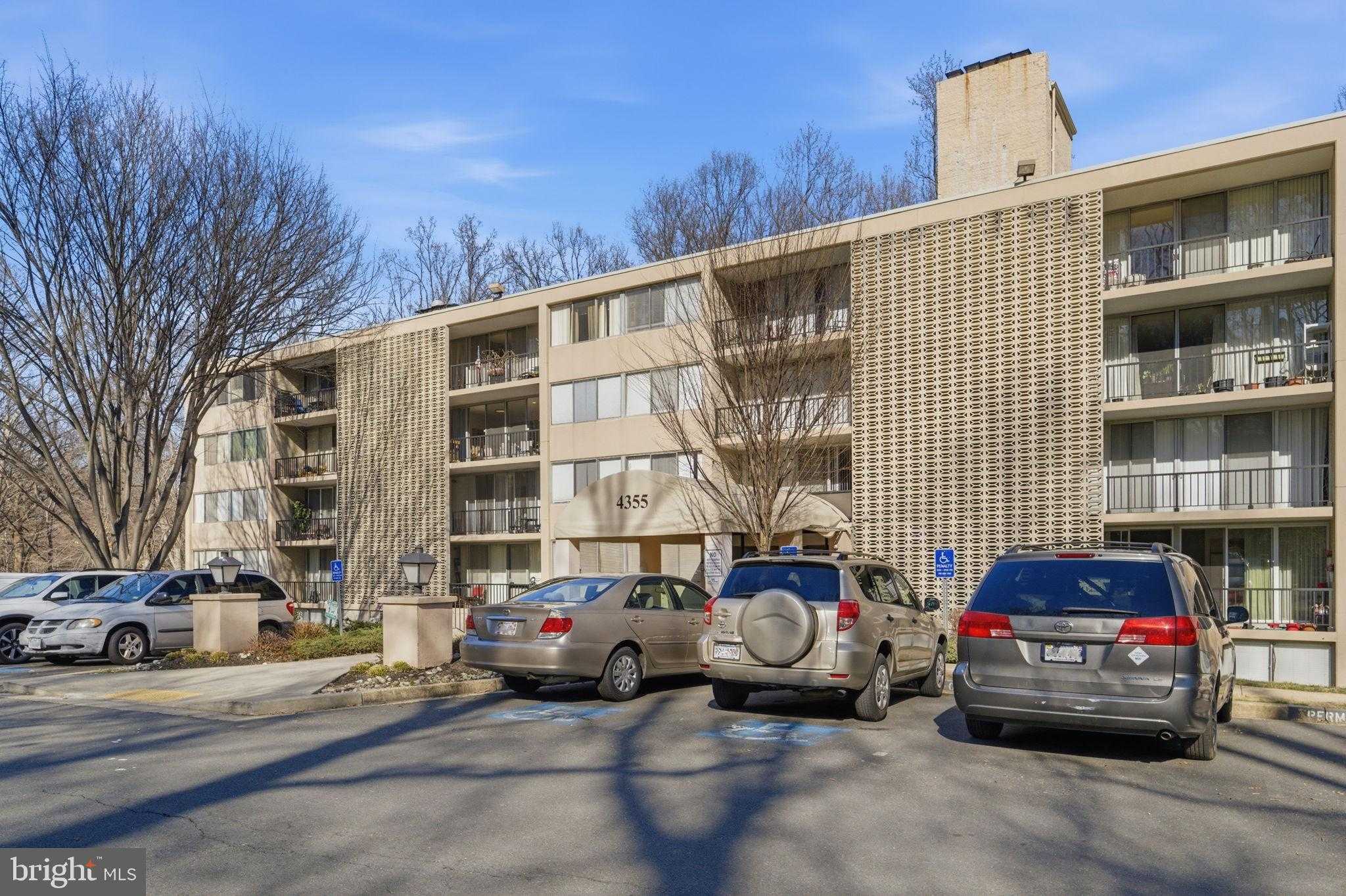 4355 Ivymount CT Apt 37 photo 2