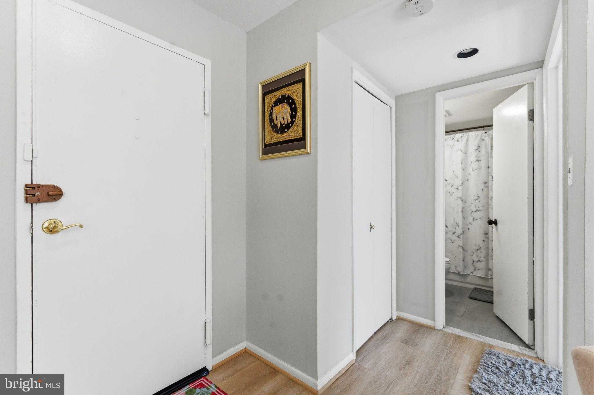 4355 Ivymount CT Apt 37 photo 4