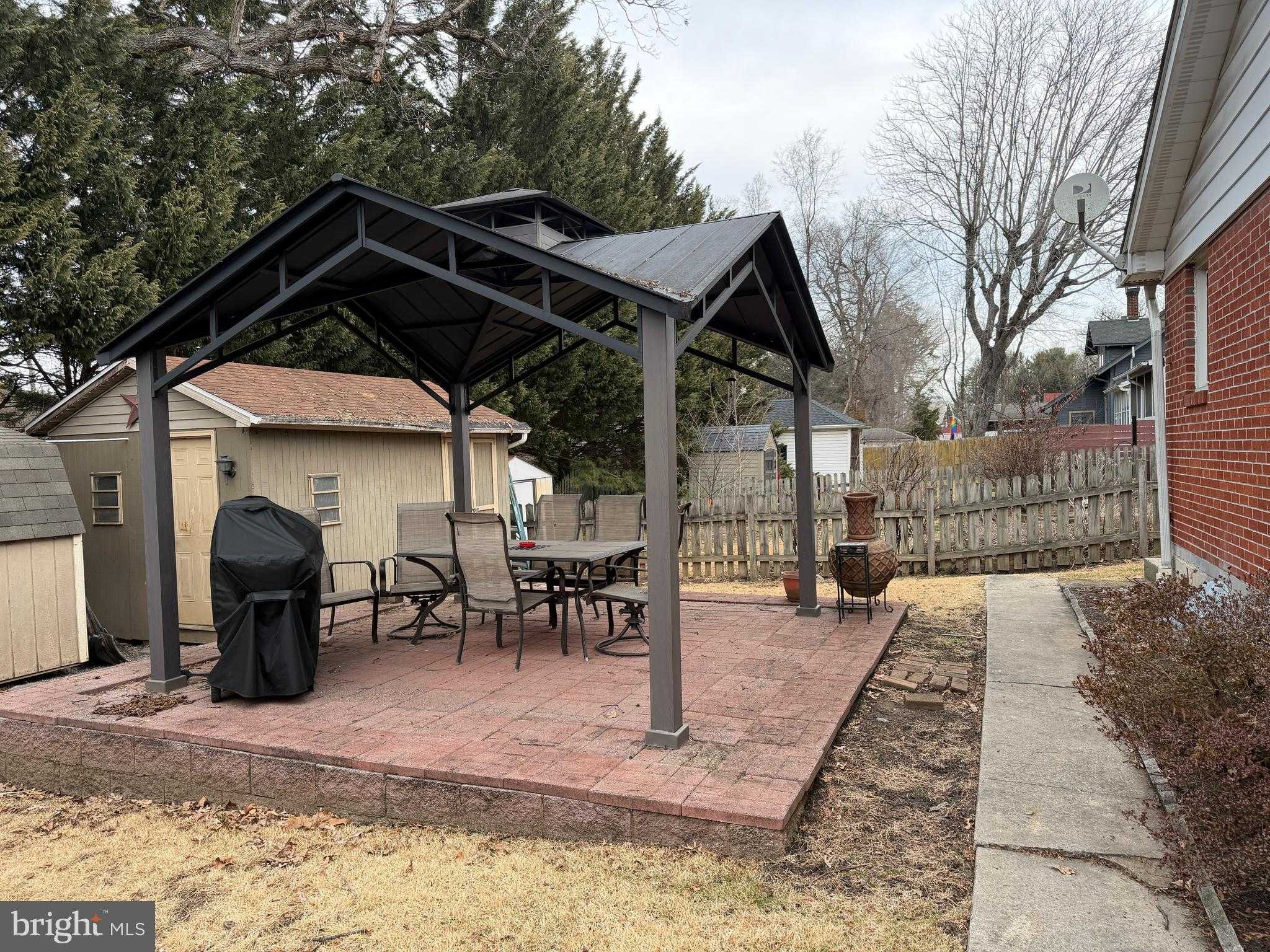 11 Scotland Rd photo 10