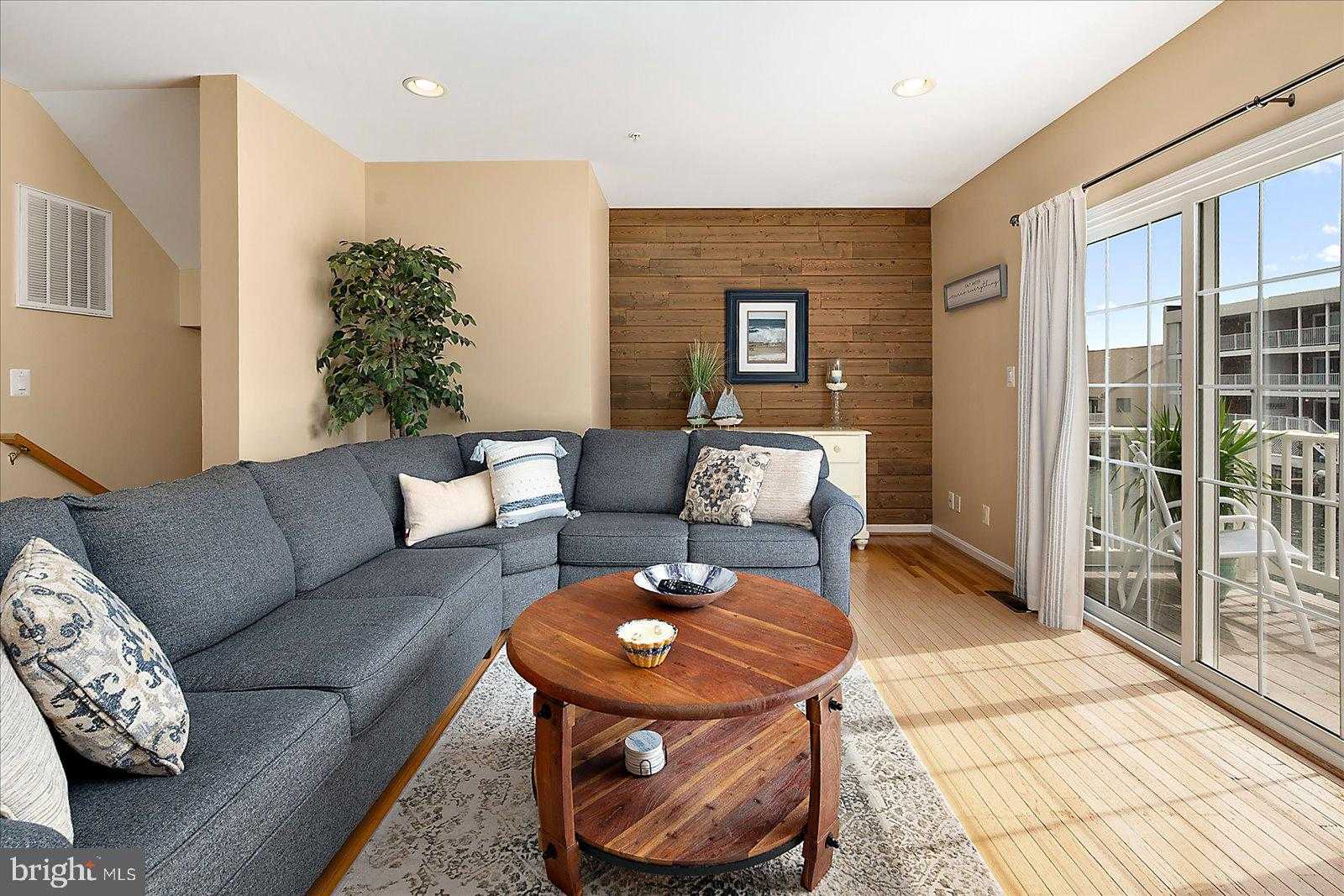 617 Salt Spray Rd Unit D photo 5