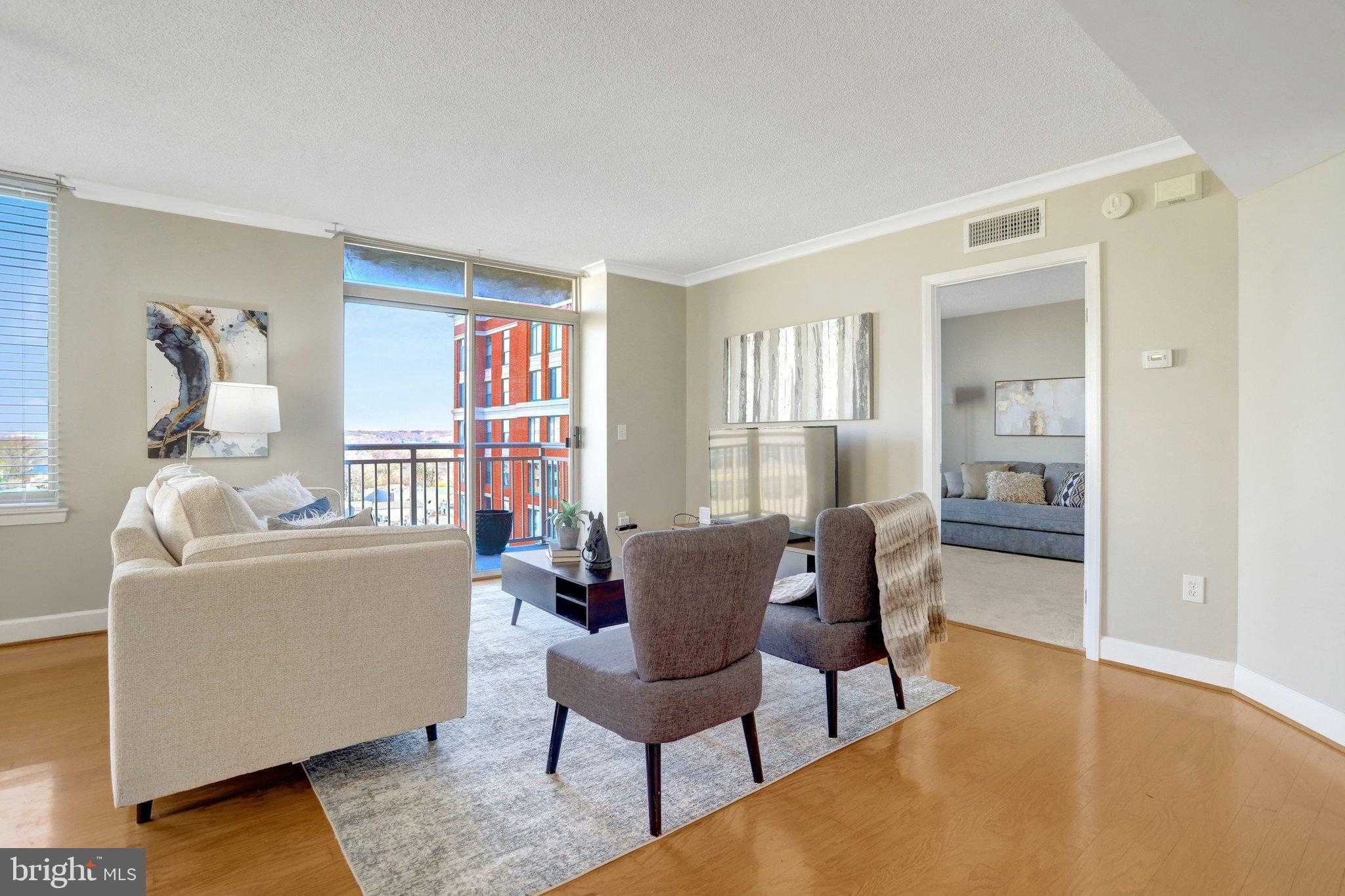 1205 N Garfield St Apt 908 photo 7