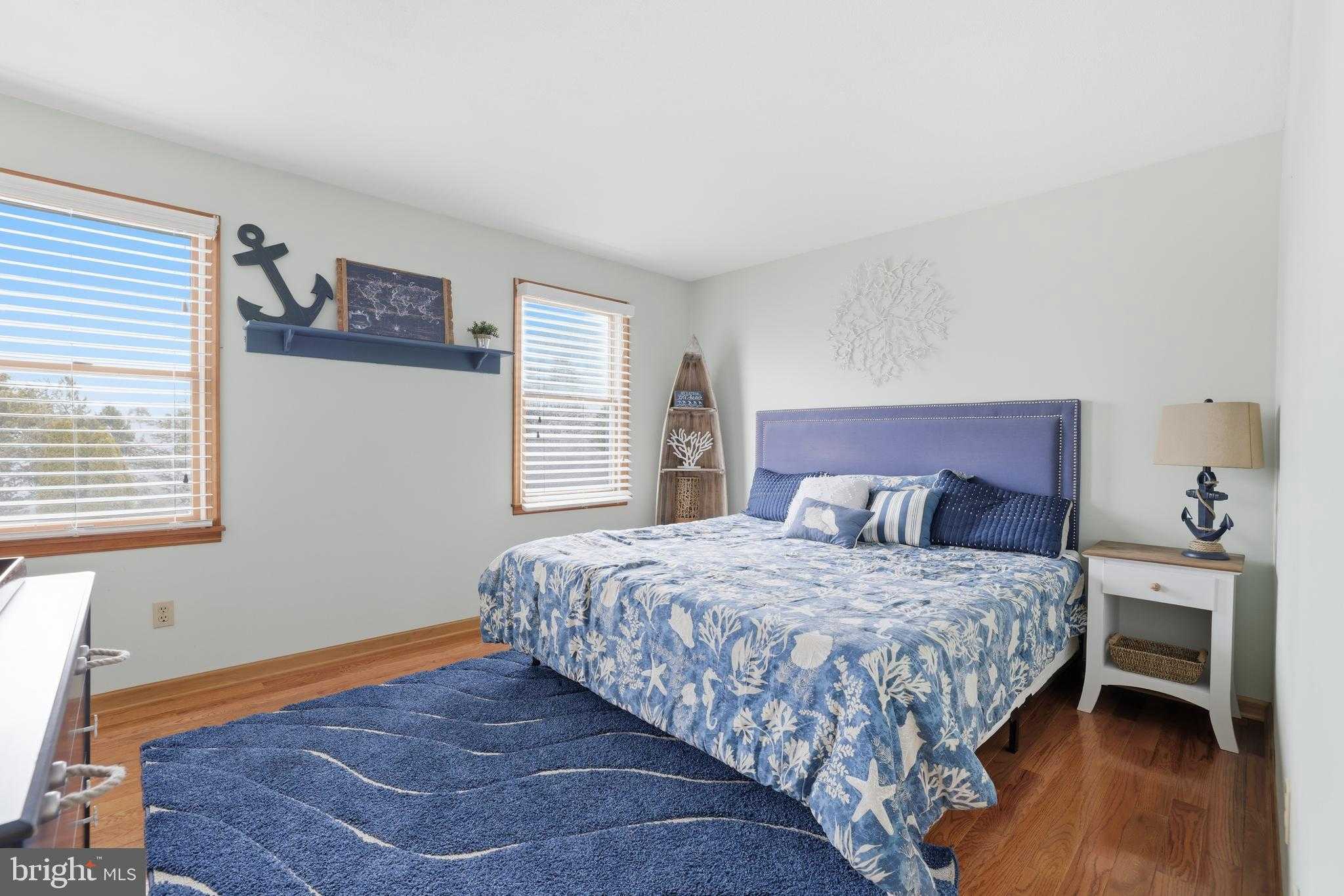 4744 Welby Dr photo 21