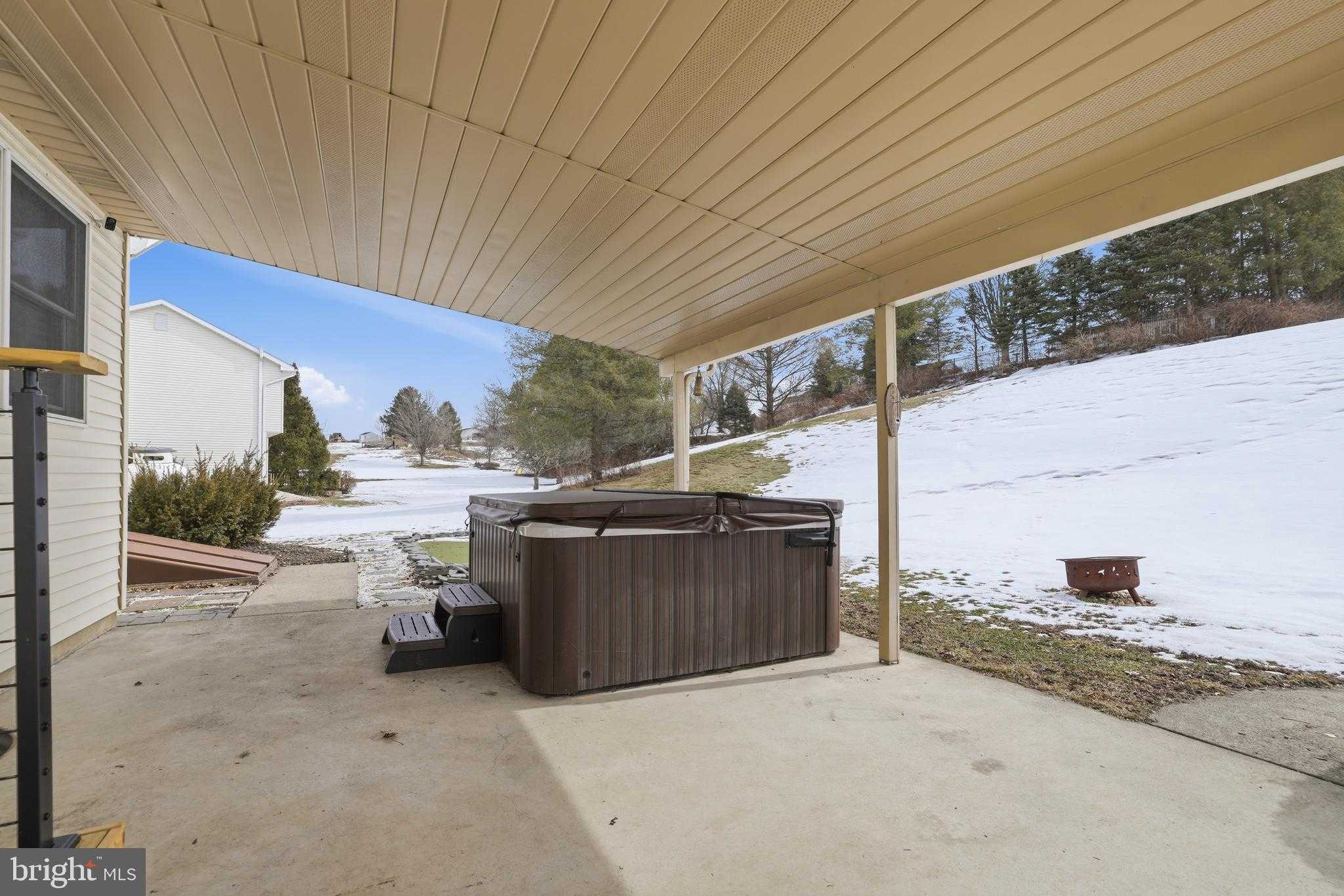 4744 Welby Dr photo 35