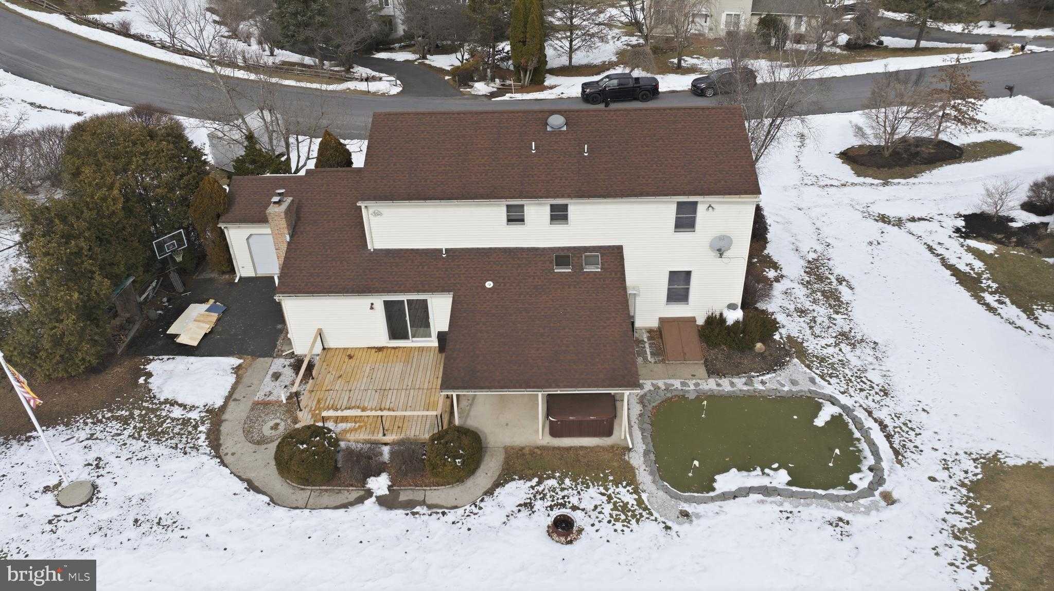 4744 Welby Dr photo 40