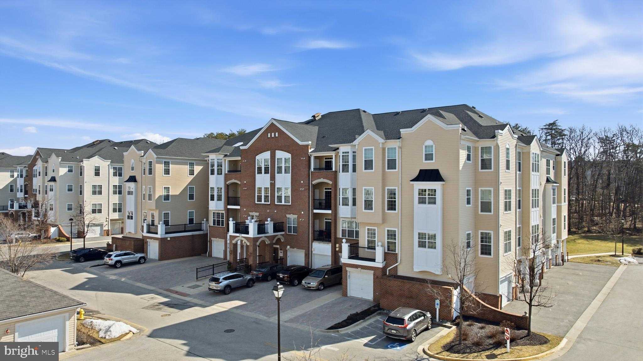 8609 Wintergreen CT Unit 208 photo 40