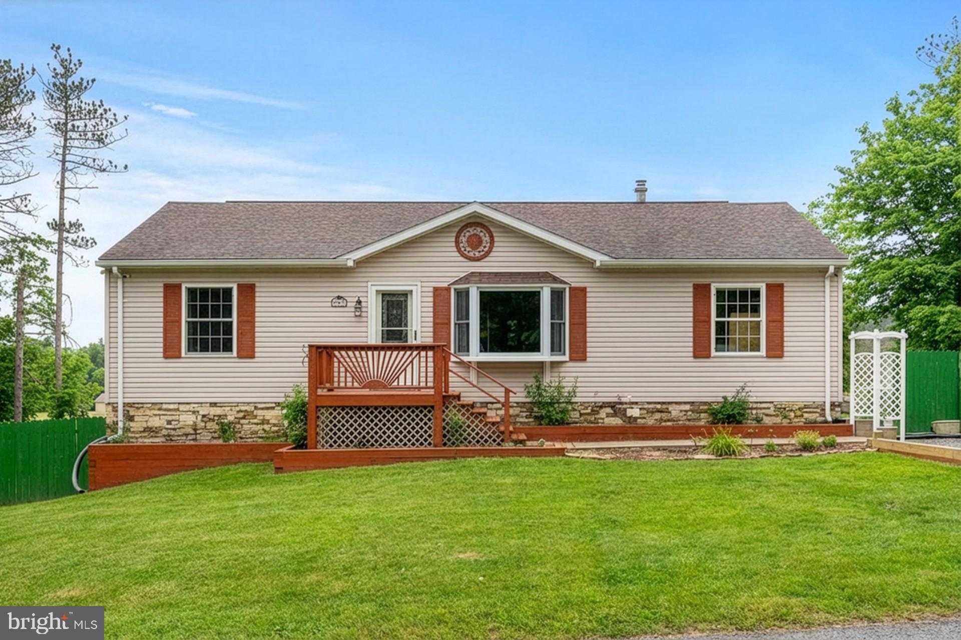 505 Southern Pines Dr, Oakland