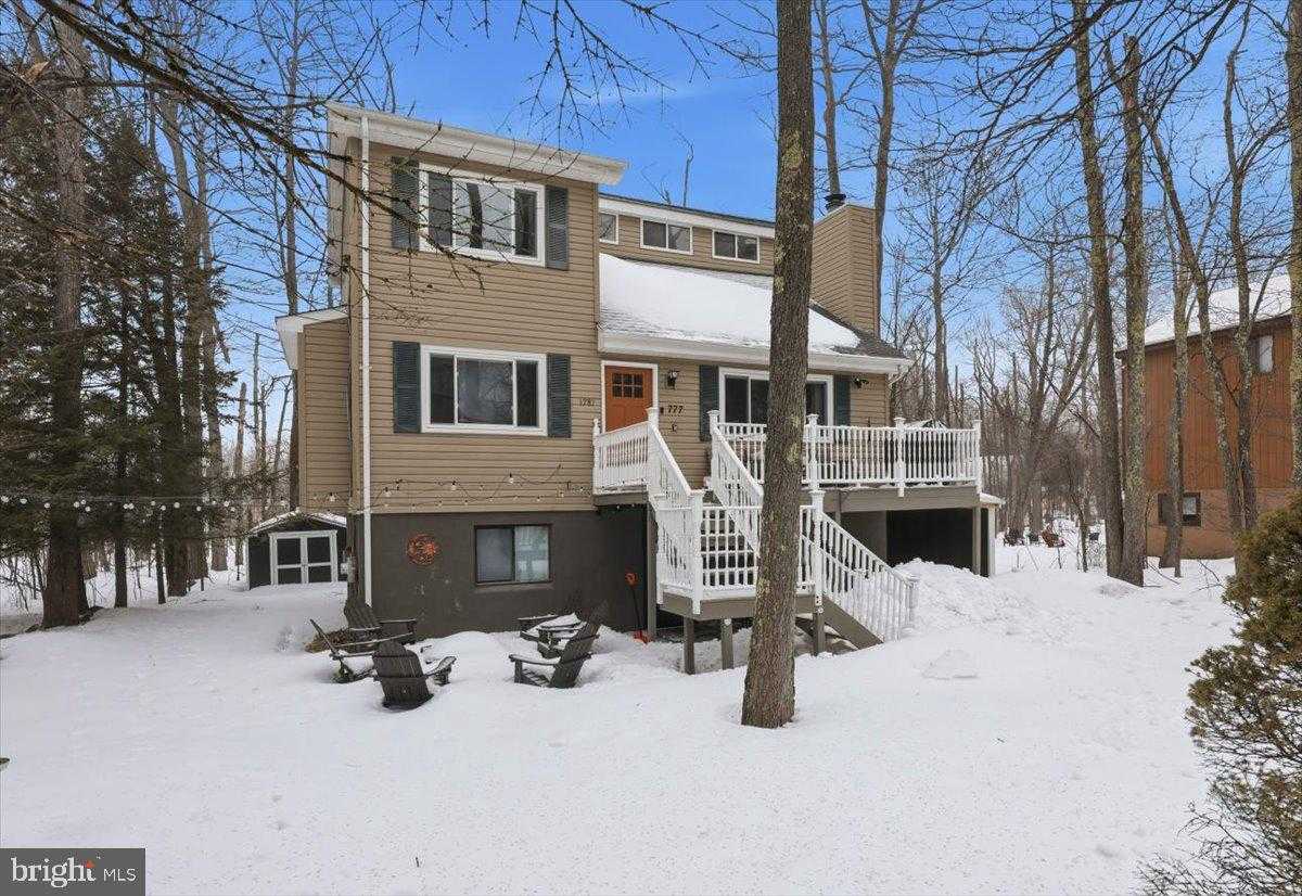 1781 Rolling Hills Dr photo 3