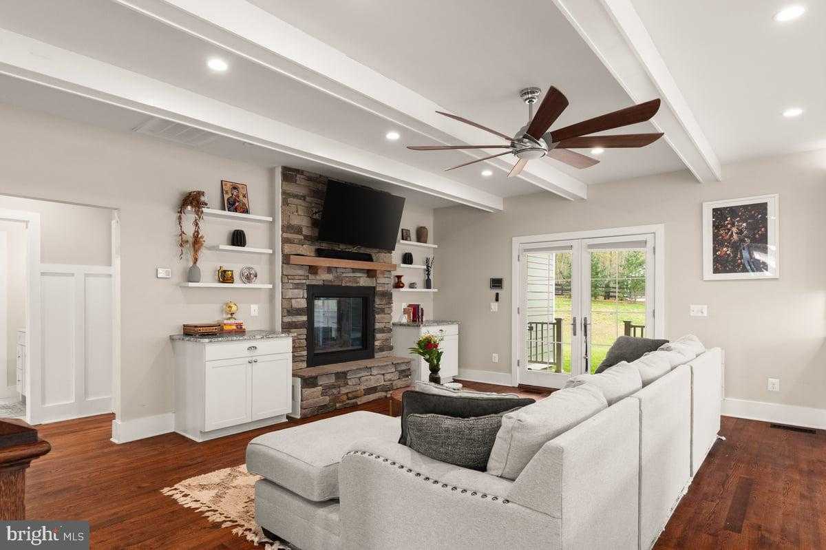 328 Multnomah Ln photo 11