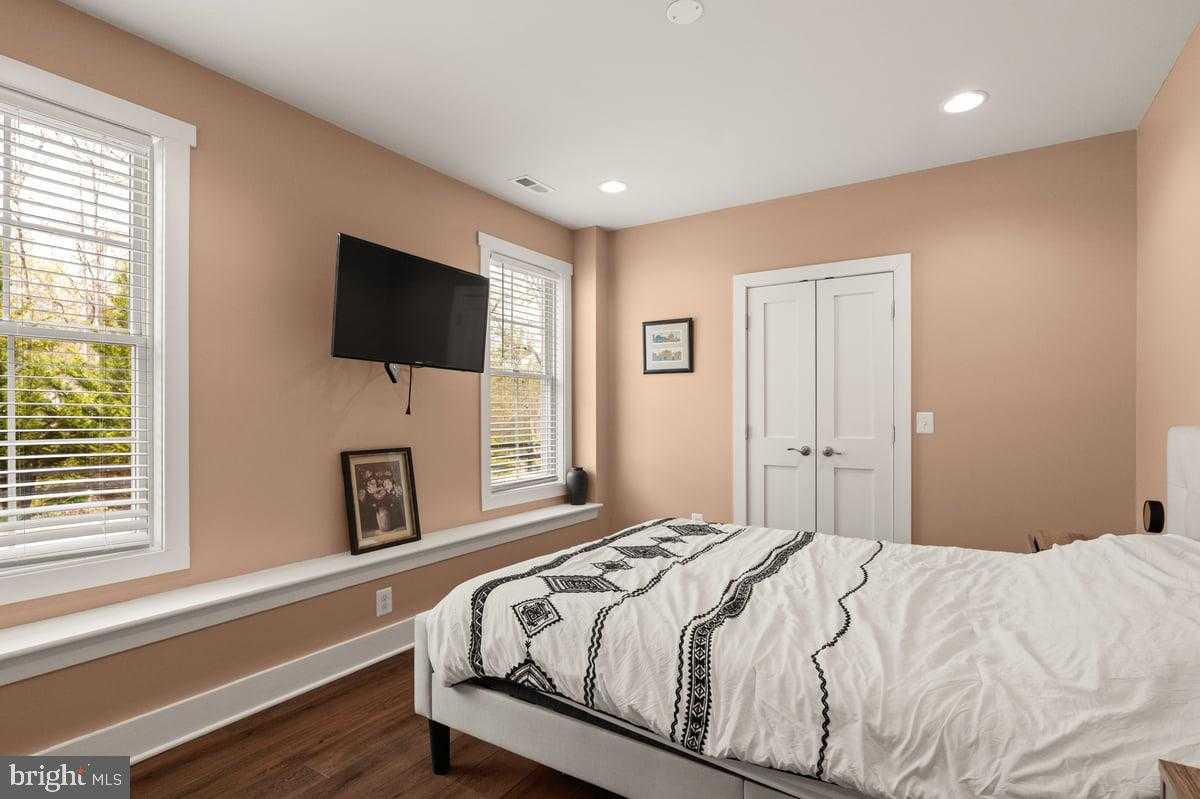 328 Multnomah Ln photo 38