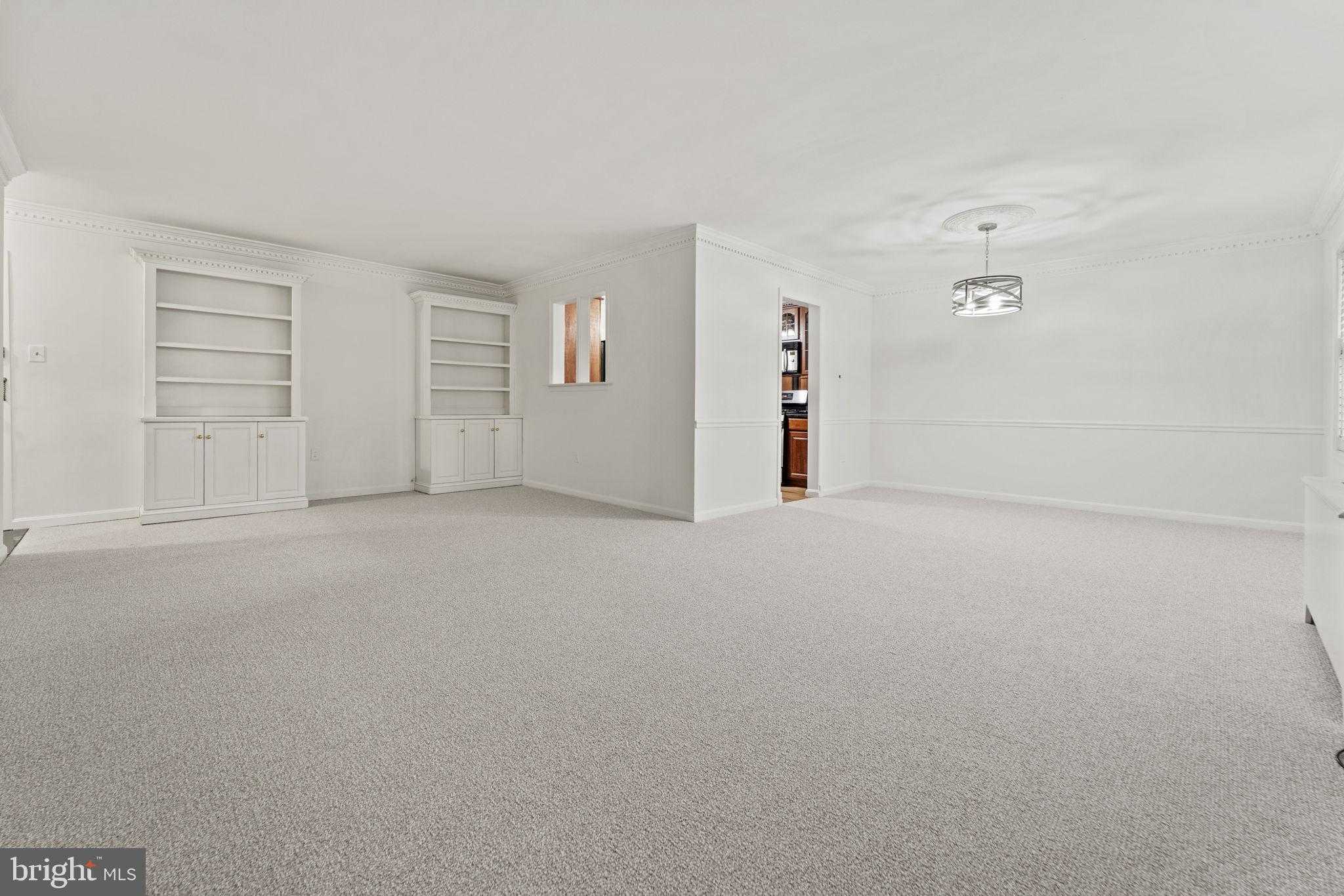 5301 Westbard Cir Apt 224 photo 4
