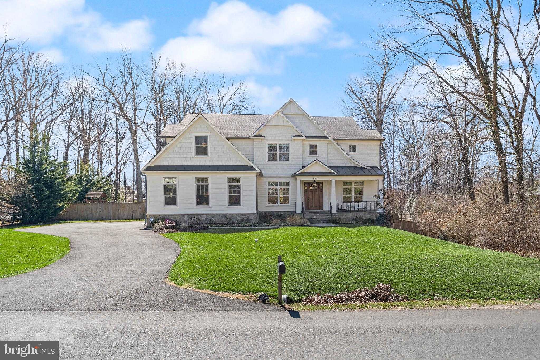 8621 Mchenry St photo 2