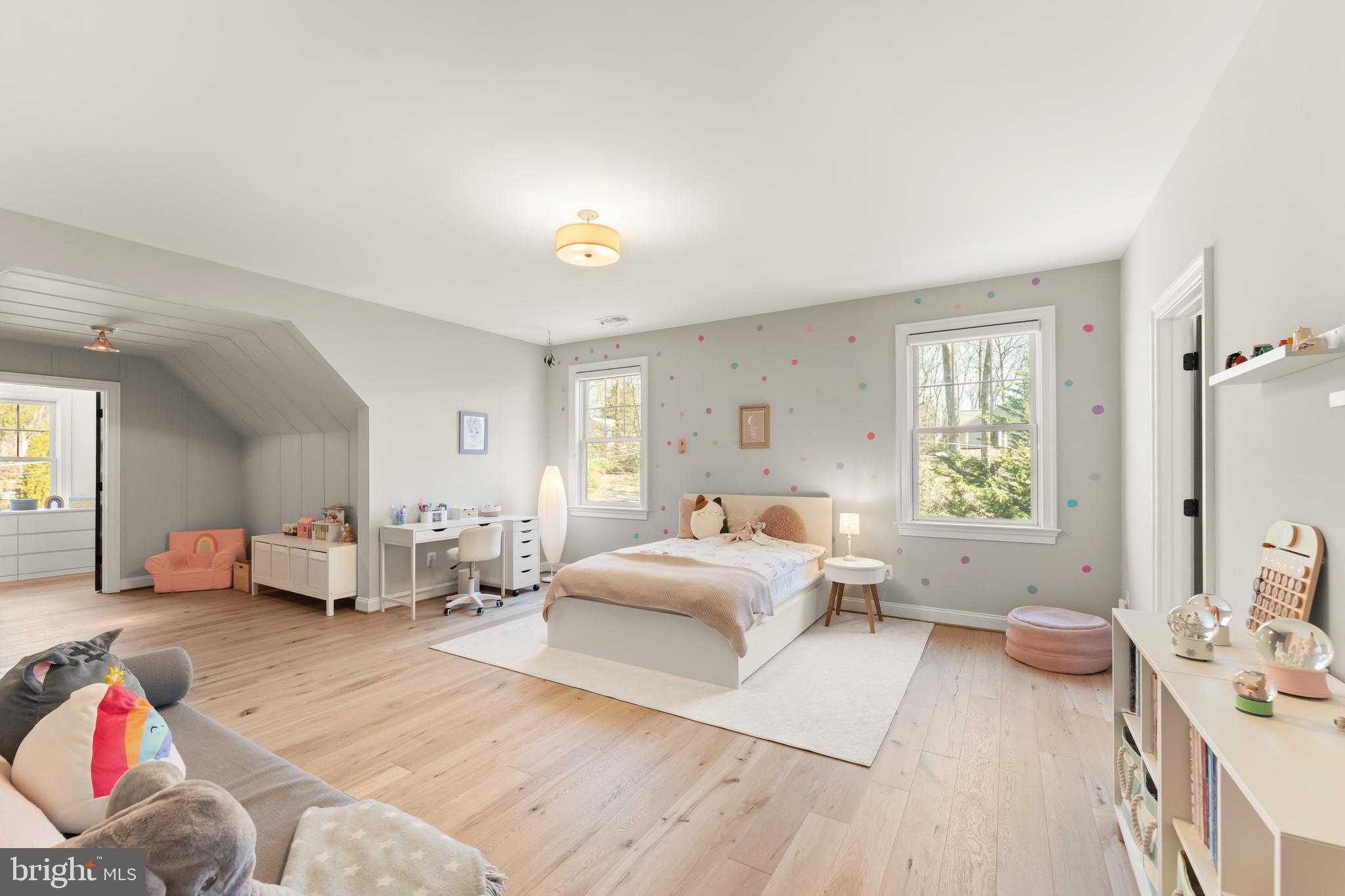 8621 Mchenry St photo 42