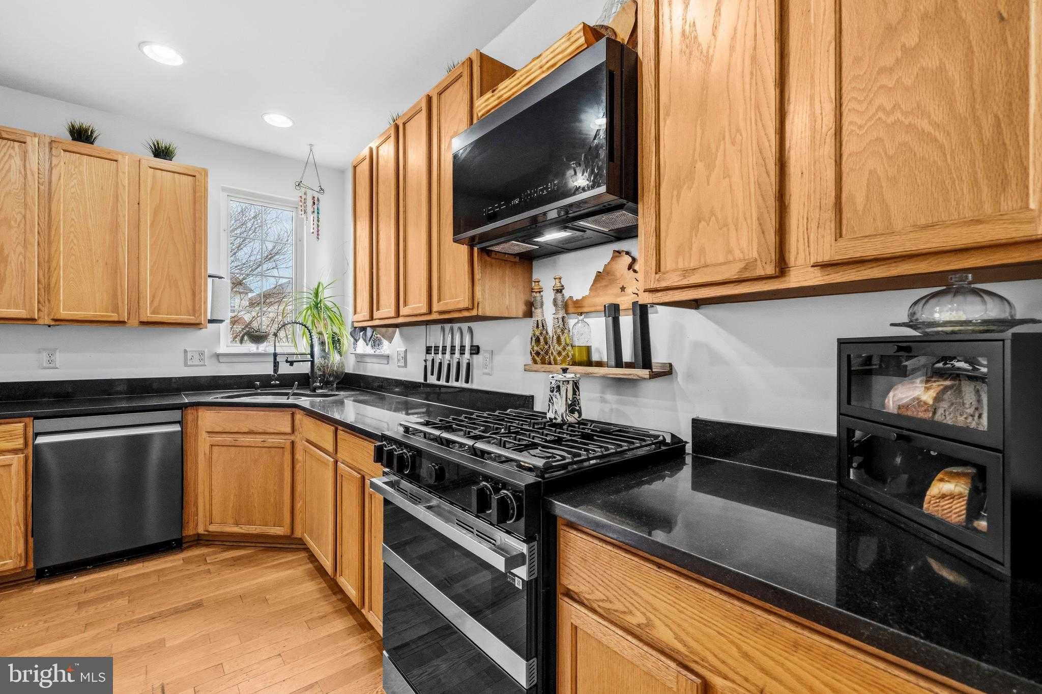 9920 Fisherford CT photo 13