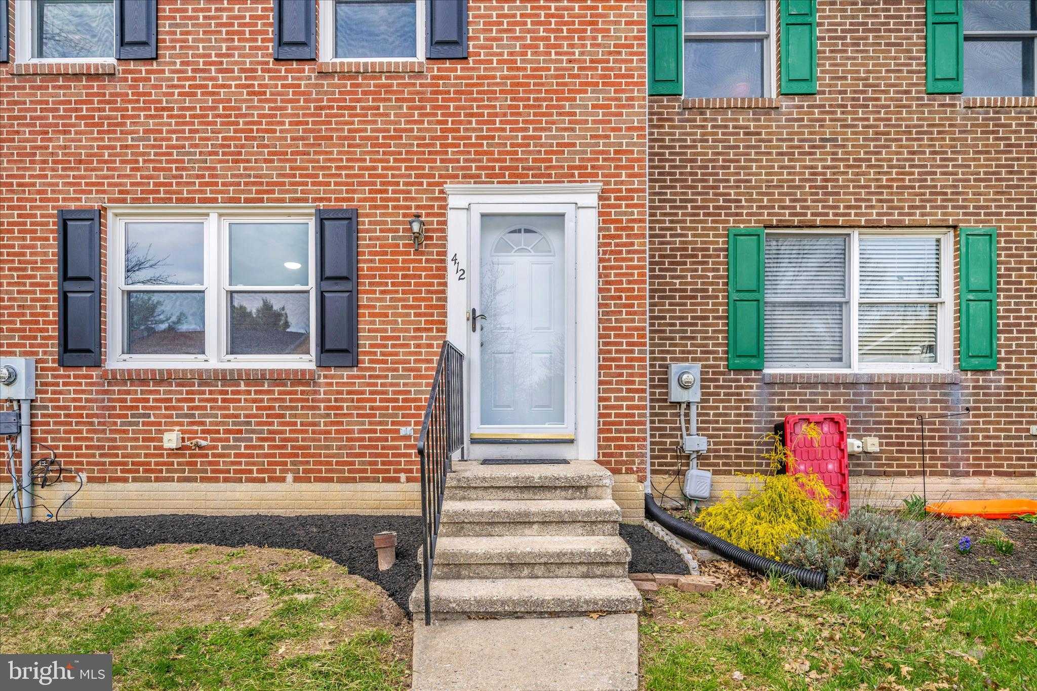 412 Windy Knoll Dr photo 3