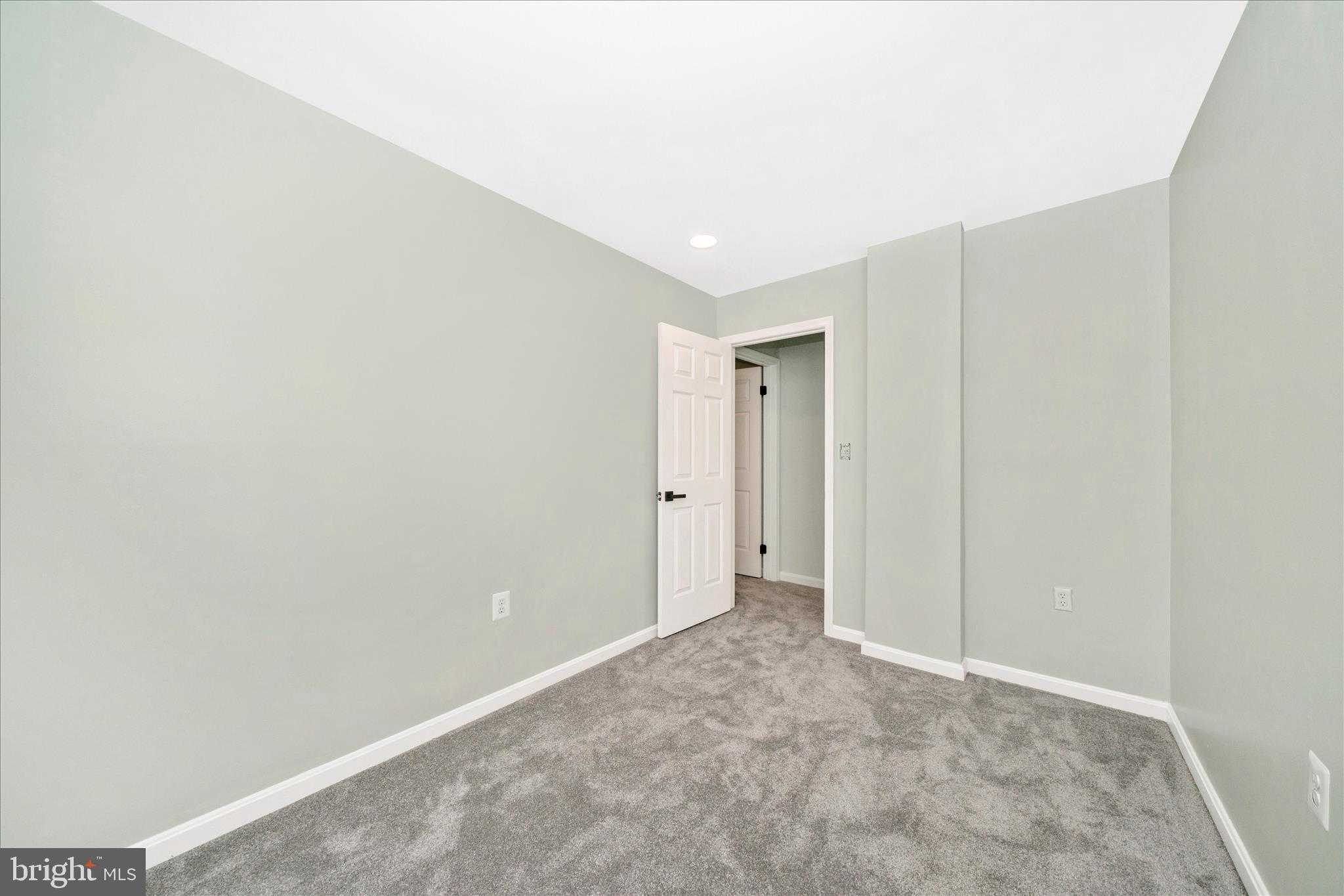 412 Windy Knoll Dr photo 69