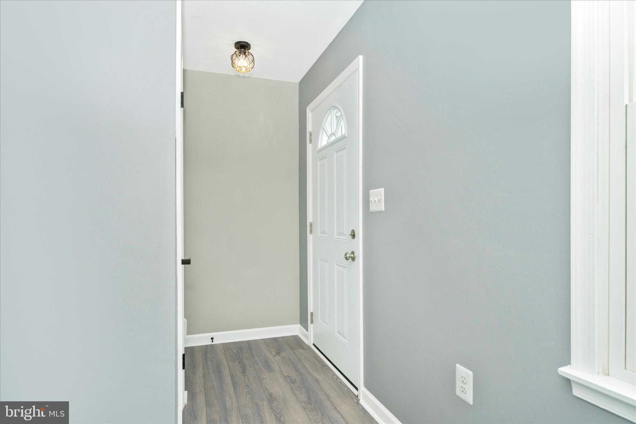 412 Windy Knoll Dr photo 9