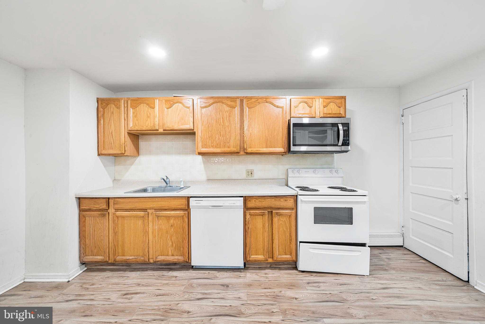 22 N Limerick Rd photo 8