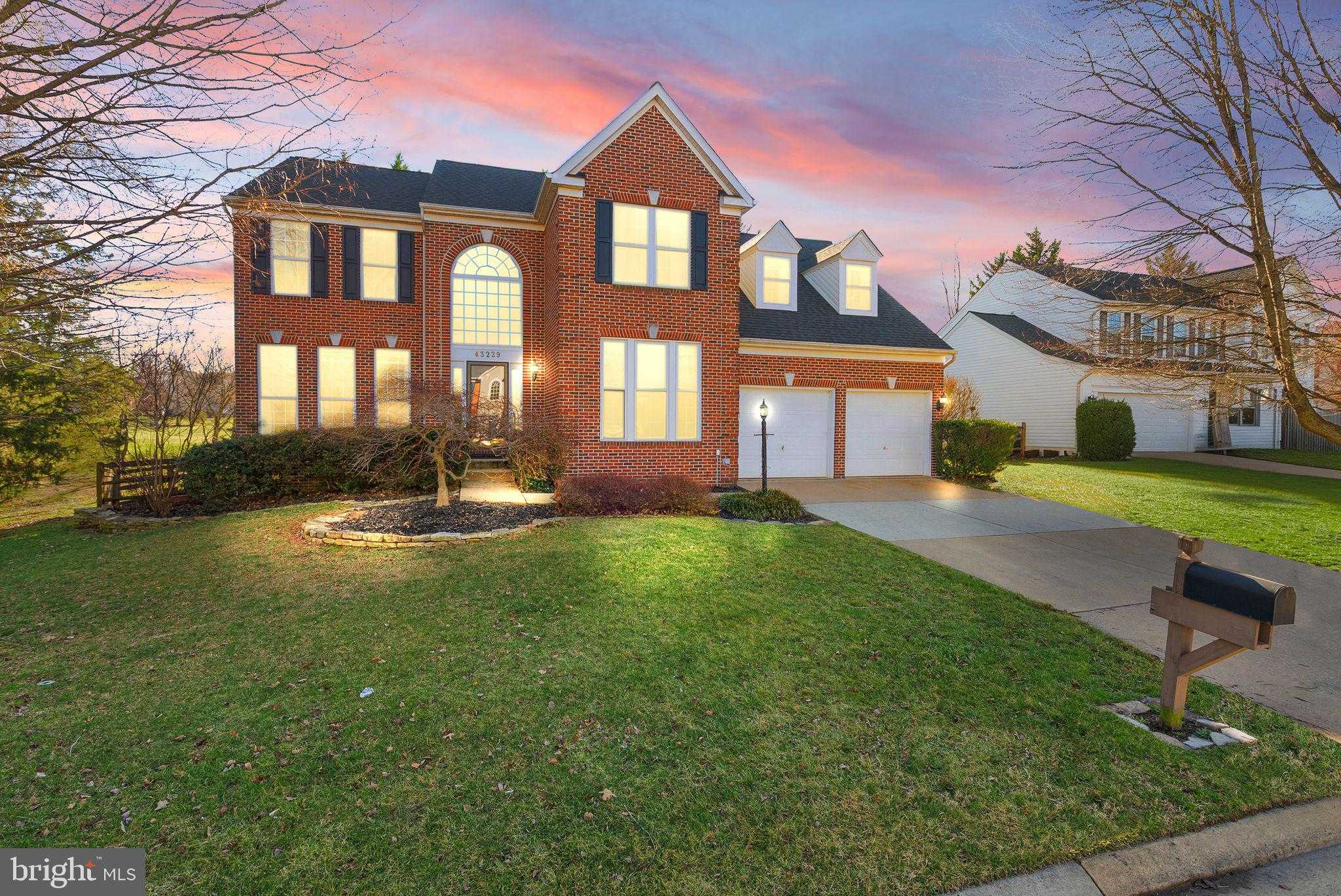 43229 Cavell CT photo 3