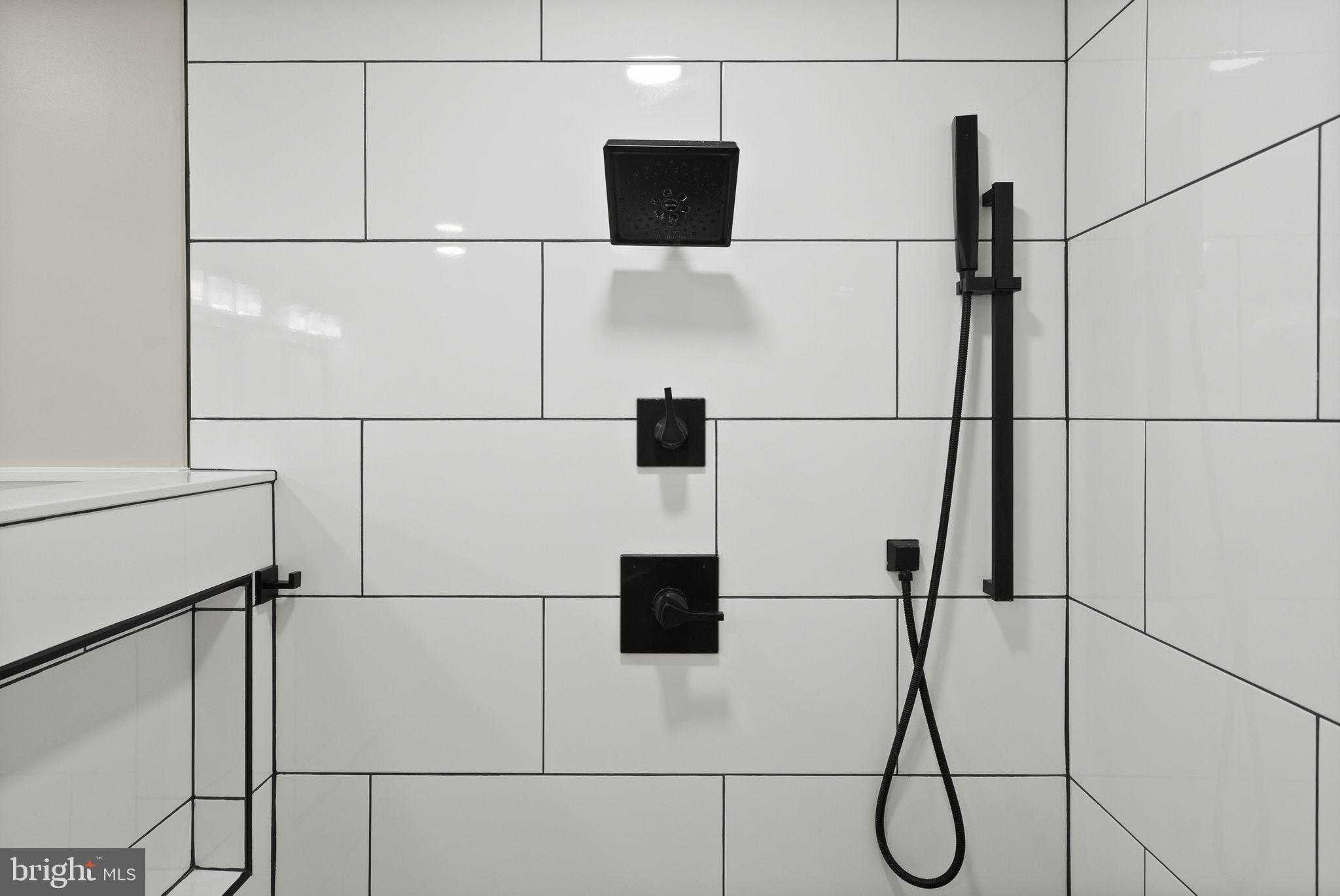 43229 Cavell CT photo 49