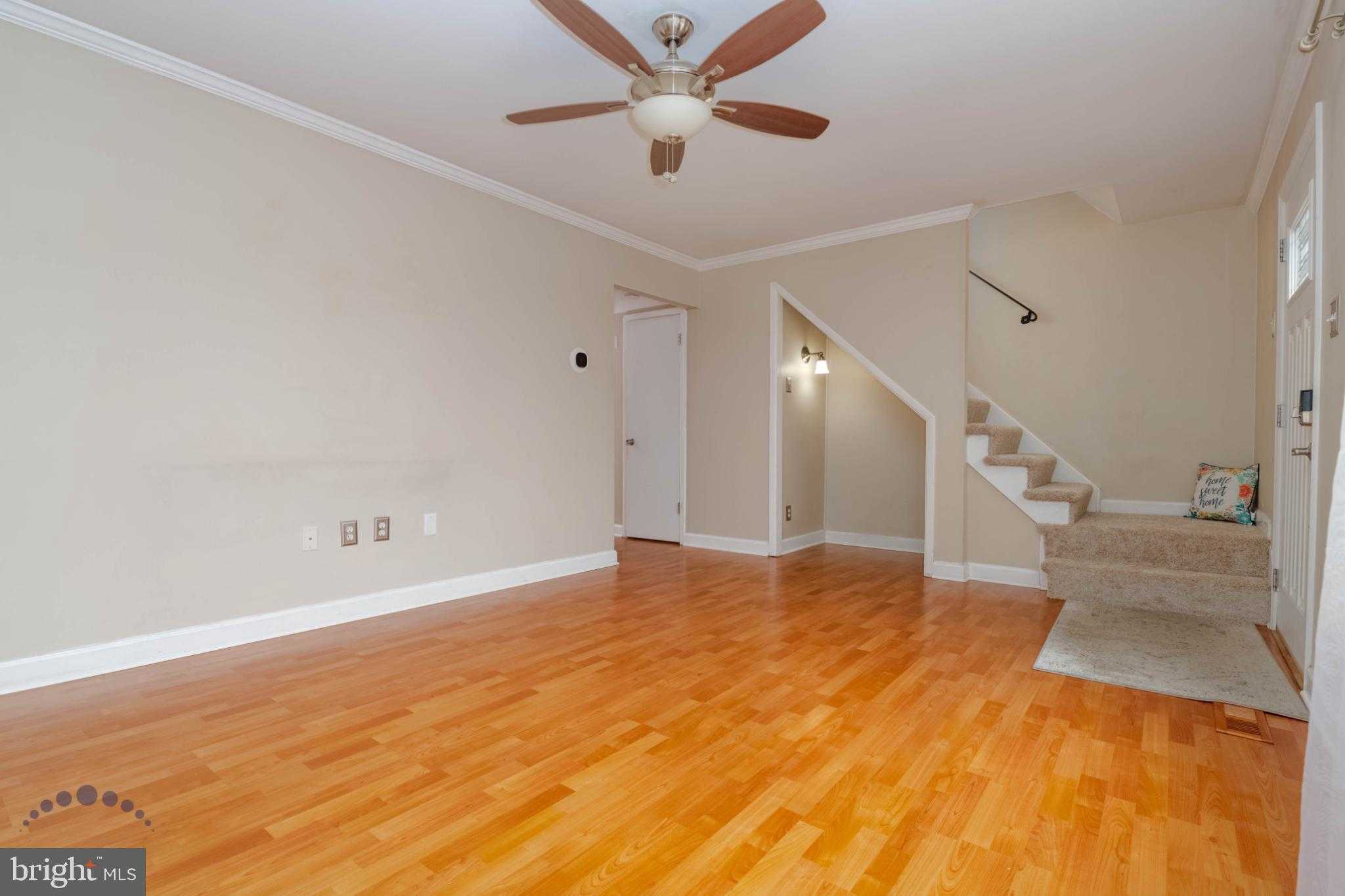 688 Shore Dr photo 6