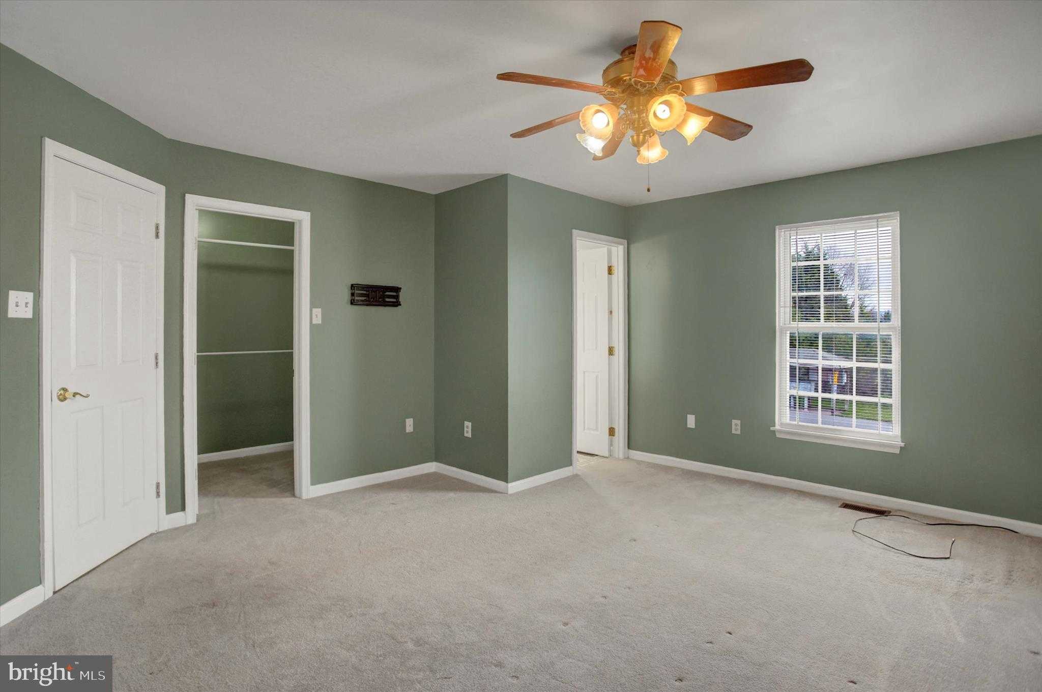 10204 Bear Creek Dr photo 23