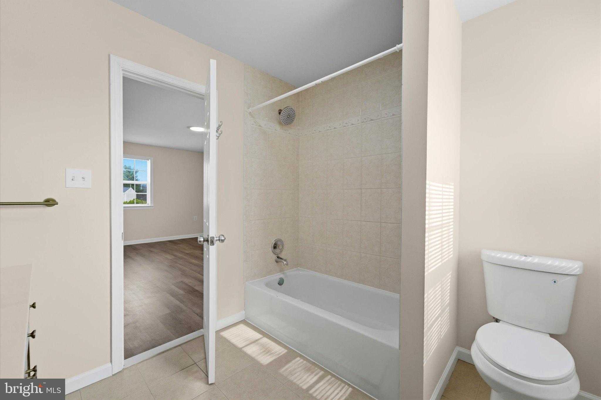 13511 Chevy Chase CT photo 23