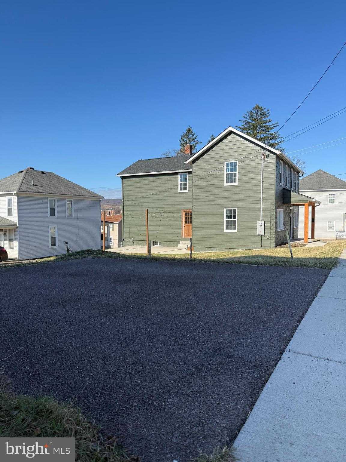 57 Washington St photo 40